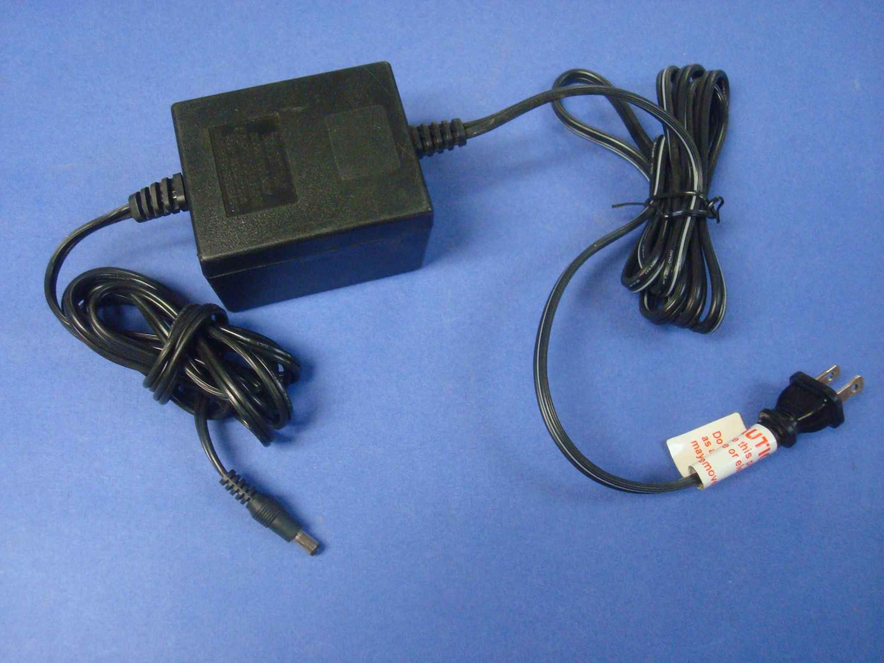 LOGITECH 190010-0000 AC ADAPTER 20V DC 1.5A BARREL CONNECTOR OD:5.5MM ID:2.1MM WITH NEGATIVE OUTSIDE POLE