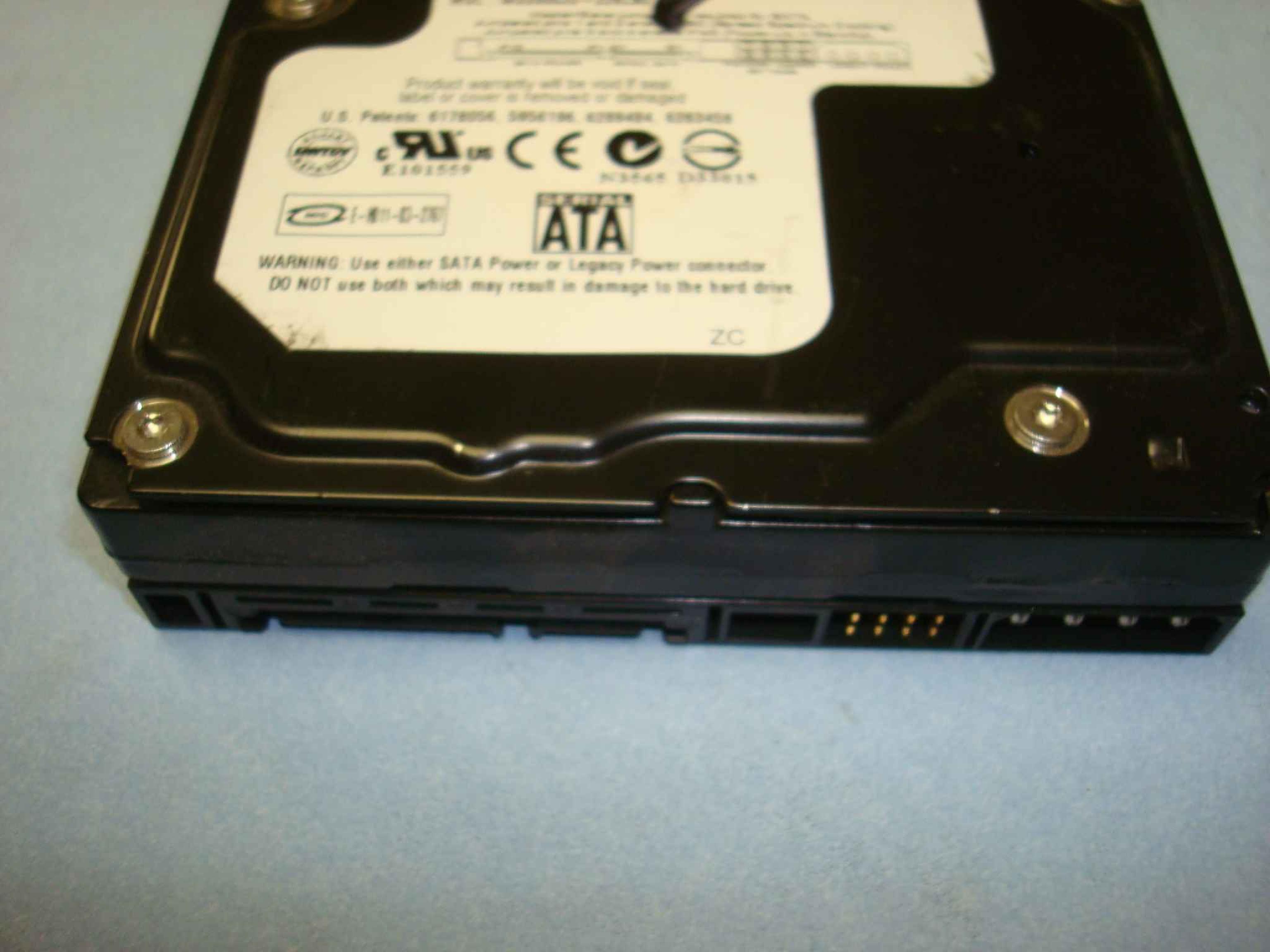 WESTERN DIGITAL / WD WD2000 200GB SATA DRIVE LBA: 390721968 DATE: 07 NOV 2005 DCM: DSCHCAJCH