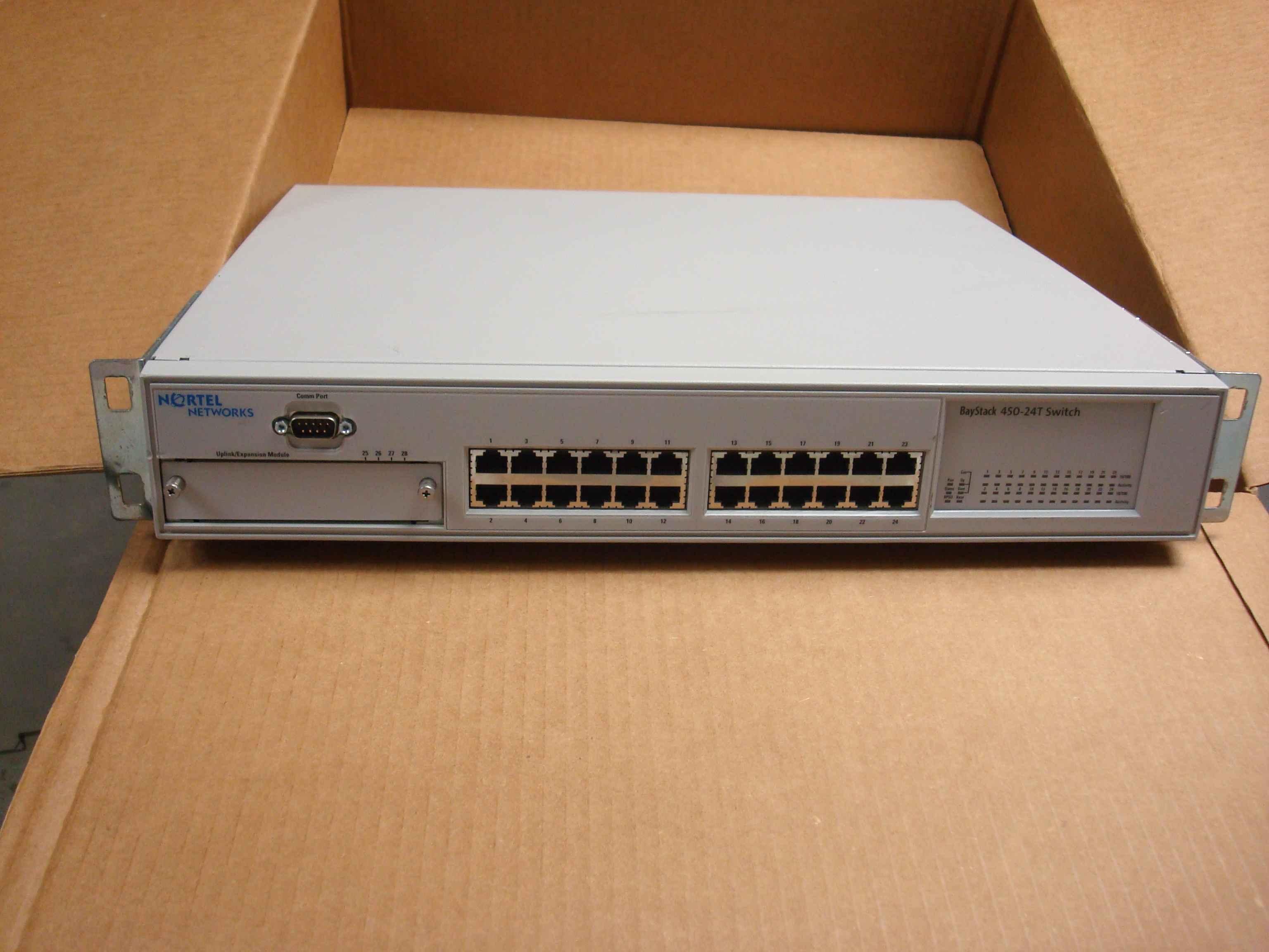 BAY NETWORKS / NORTEL 308181-A BAYSTACK 450-24T 10/100 24 PORT SWITCH AC POWER WITH 400-ST1 CASCADE MODULE