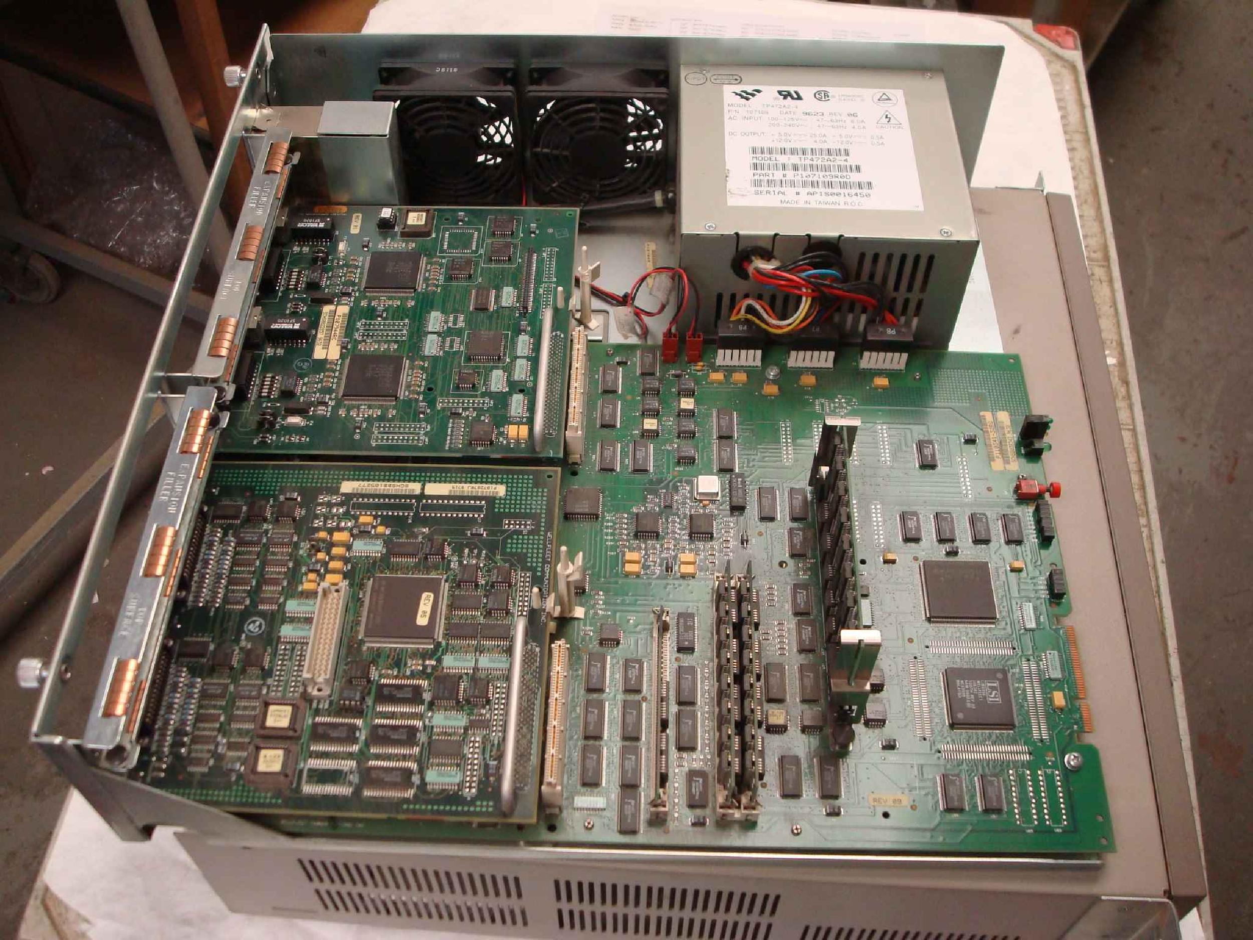 BAY NETWORKS NORTEL MODEL 30003 ACCESS STACK NODE