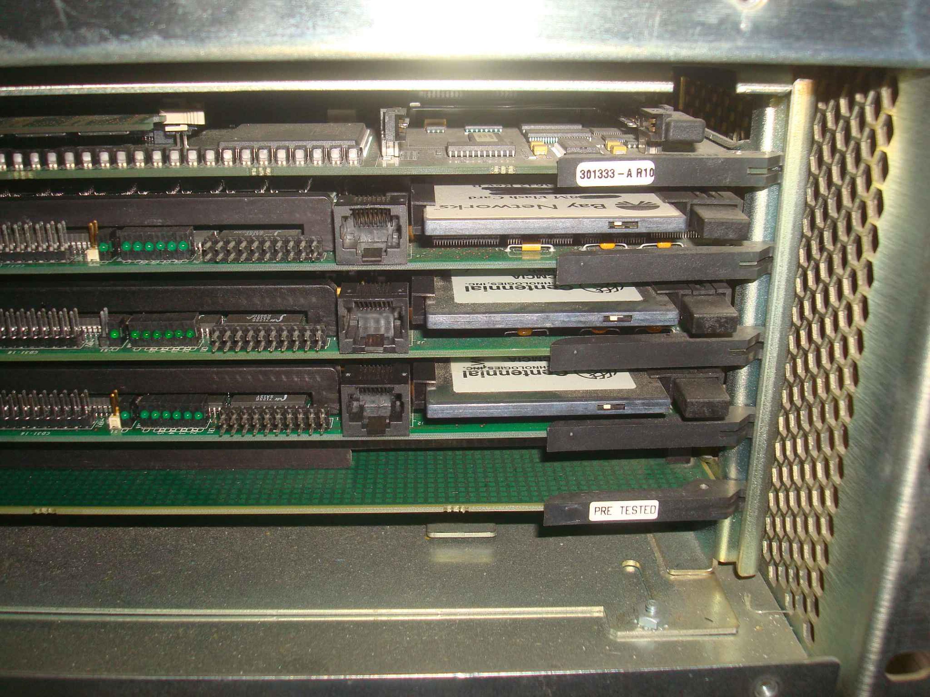 BAY NETWORKS NORTEL BLN-2 NORTEL NETWORKS / BAY NETWORKS BLN-2 CHASIS COMM SERVER BACKBONE LINK NODE - 2