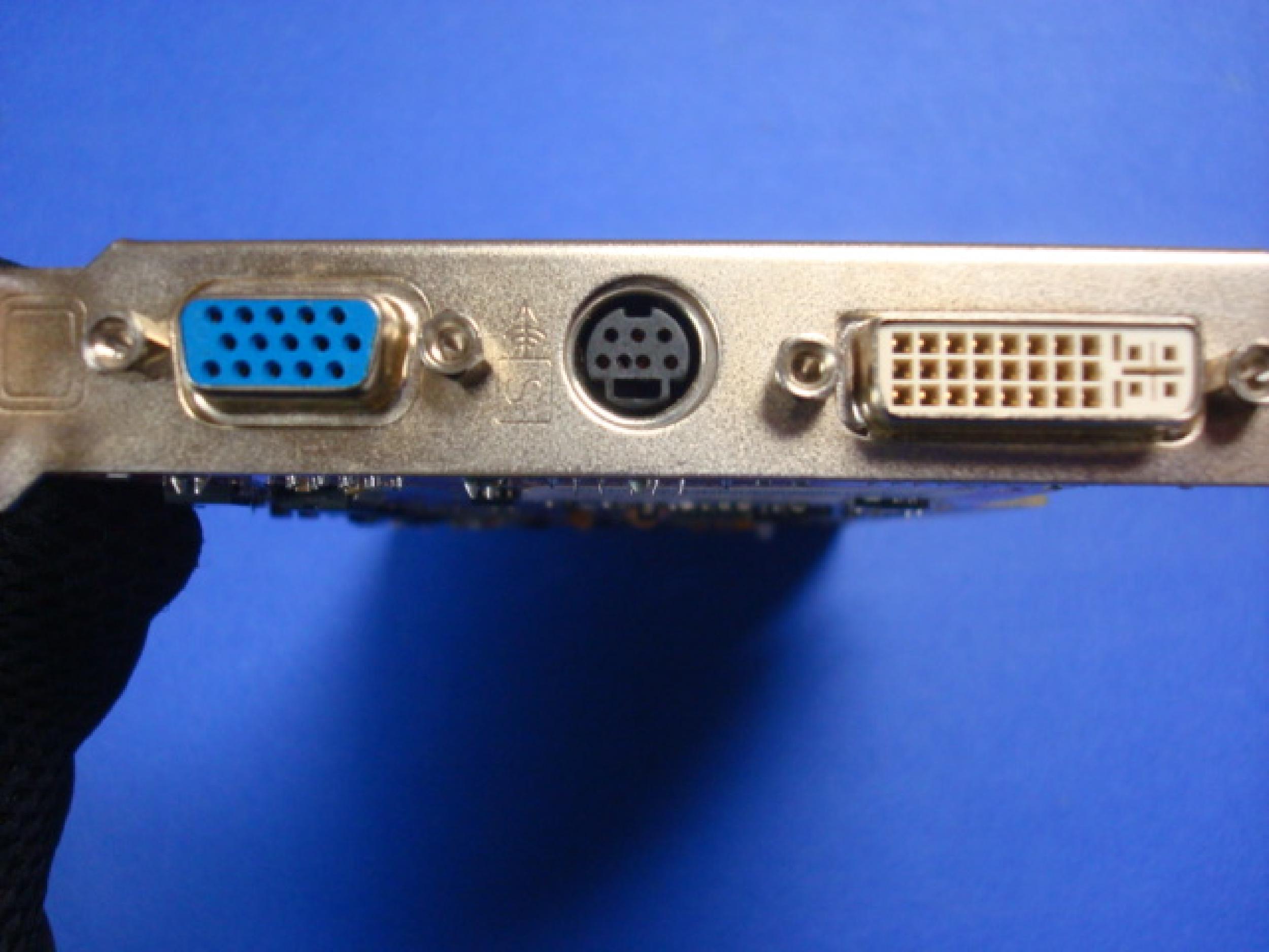 ATI 102A0750202 128MB AGP RADEON 9800 PRO VIDEO CARD WITH VGA S-VIDEO AND DVI OUTPUTS