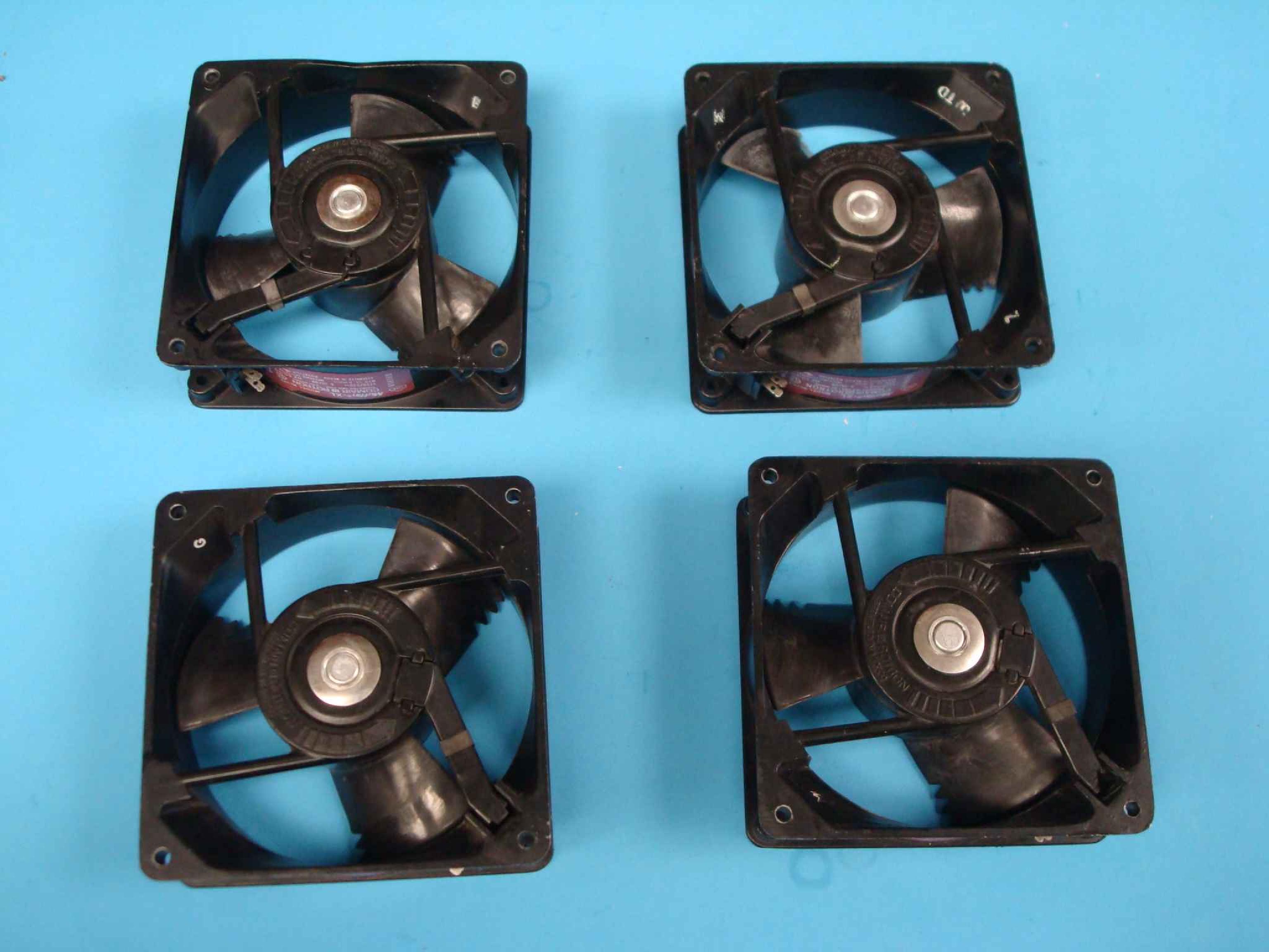 MUFFIN 67X9233 FAN 230 VOLTS 50/60 HERTZ 120X120X39MM