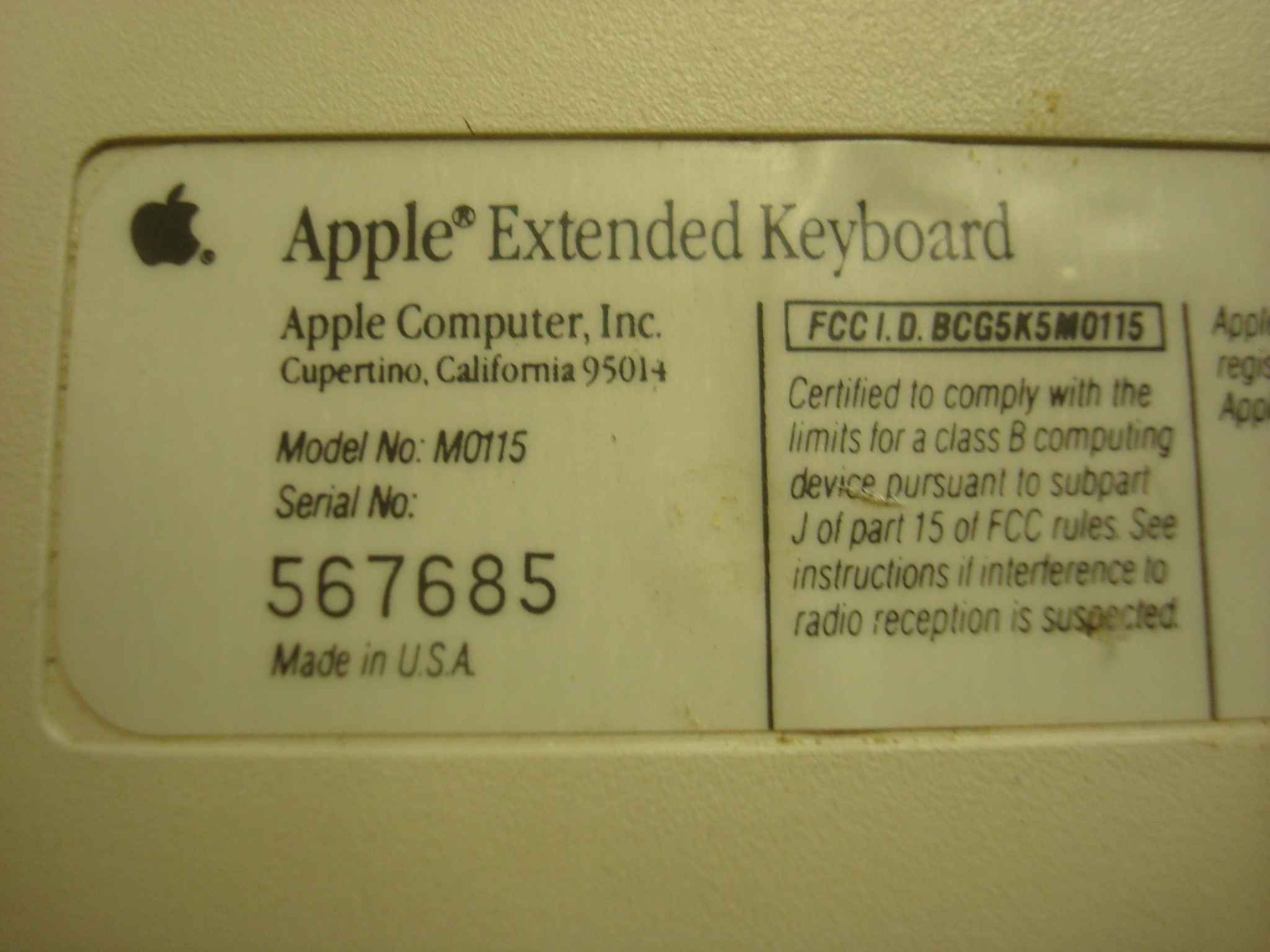 APPLE 825-1439-A EXTENDED KEYBOARD MODEL M0115