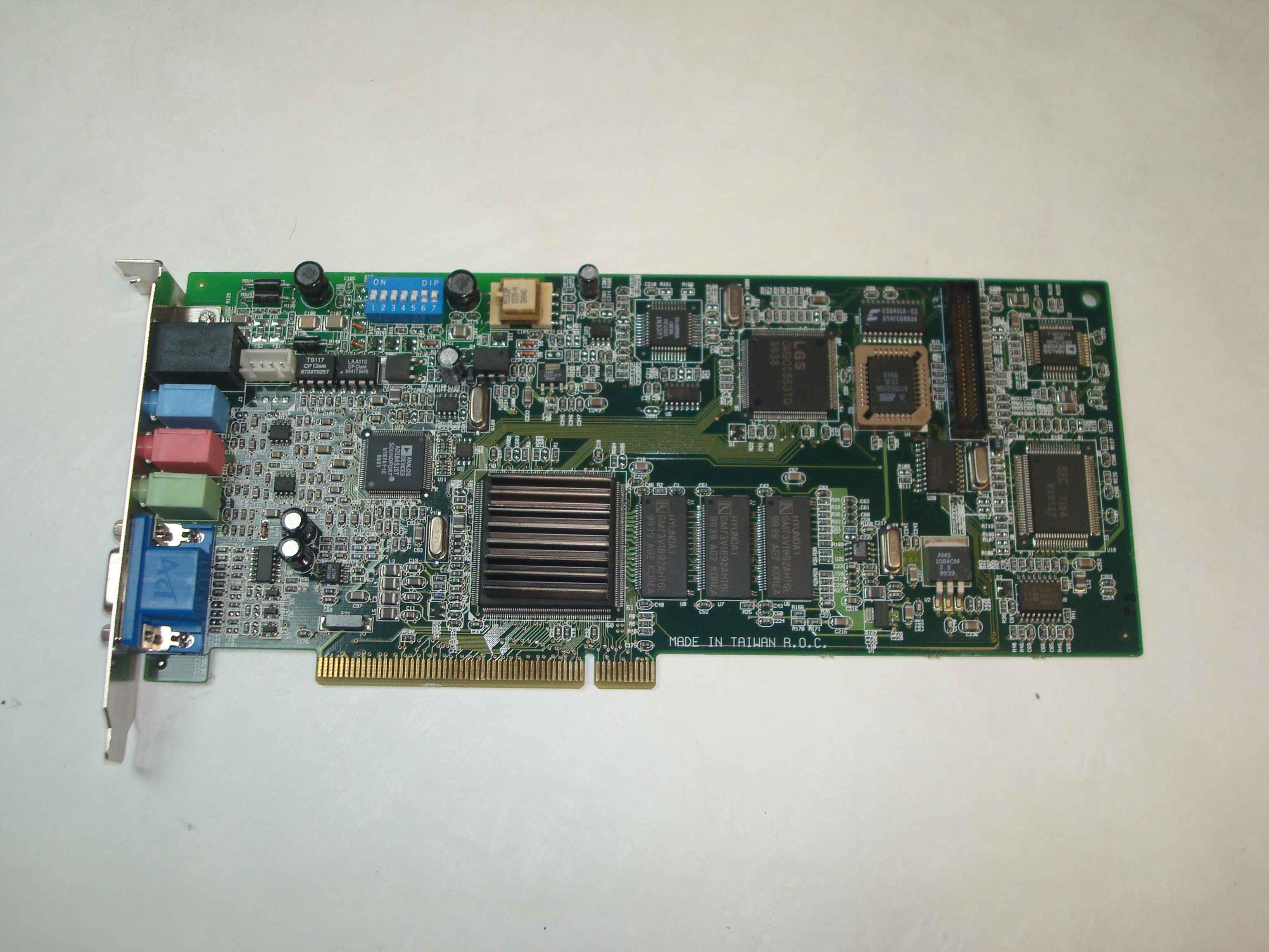 MAXIC MAX 3600R VIDEO AND SOUND CARD WITH MODEM