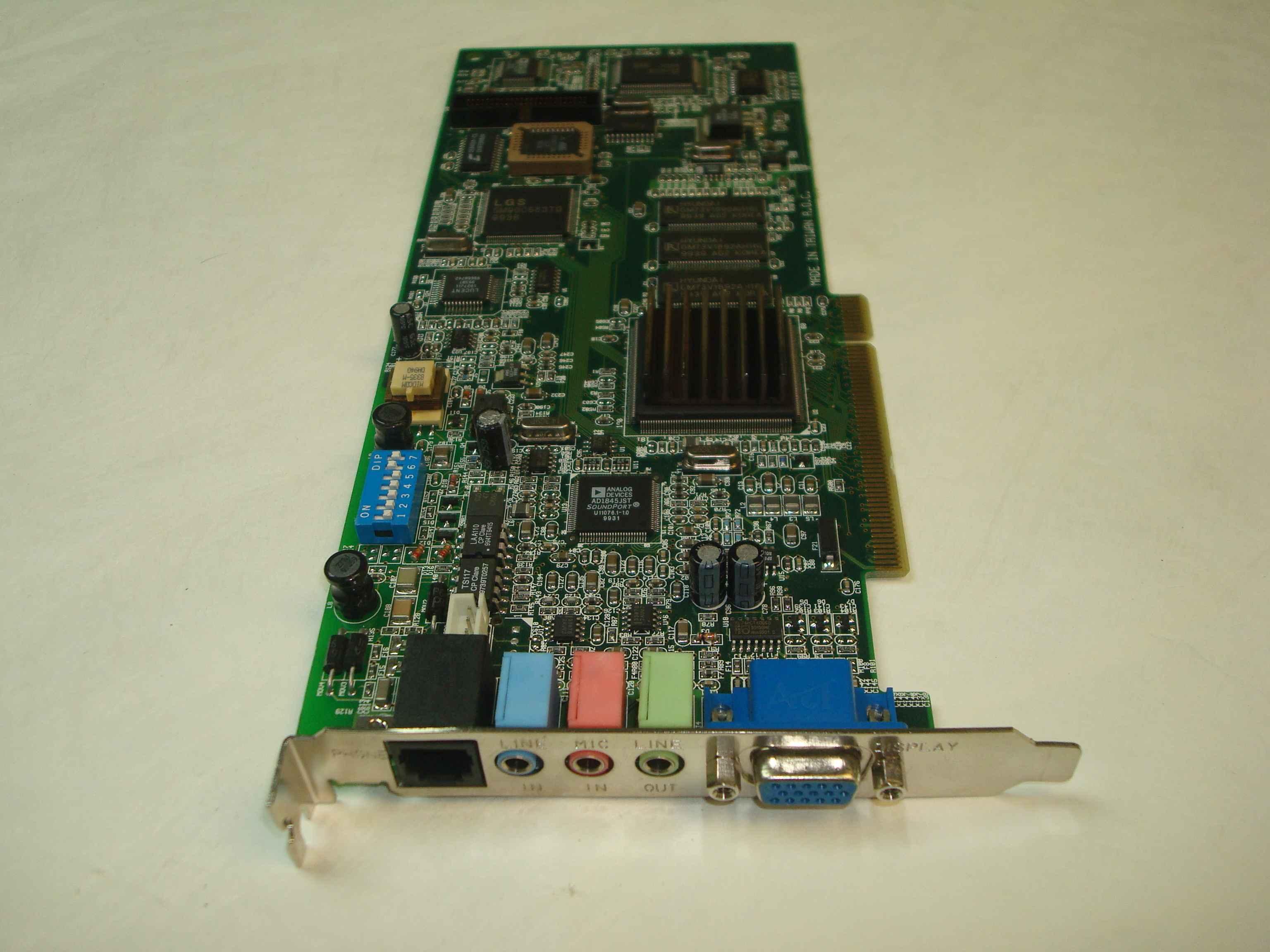 MAXIC MAX 3600R VIDEO AND SOUND CARD WITH MODEM