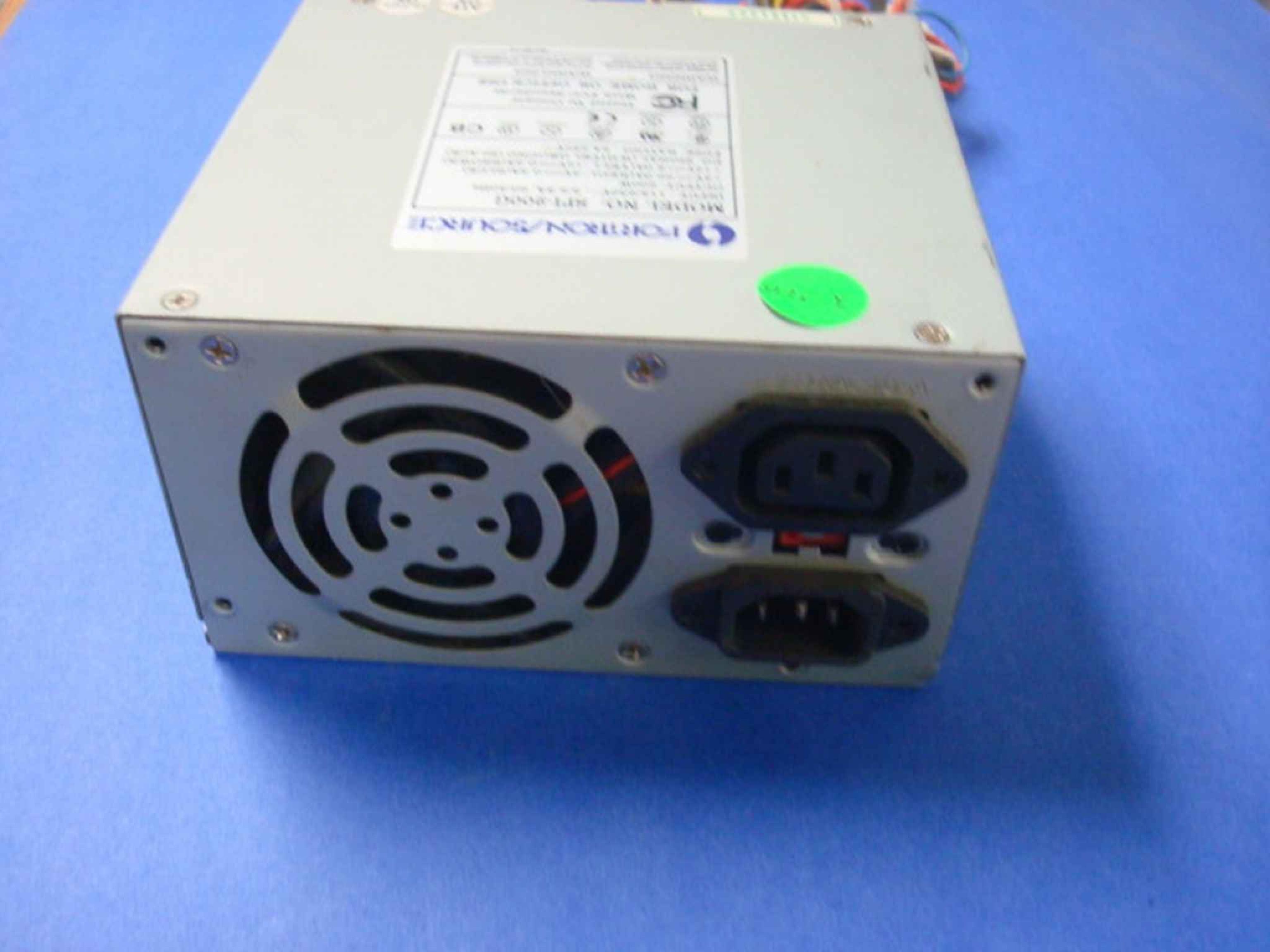 FSP GROUP / SPARKLE POWER INTL LTD / POWER MAN / YATE LOON SPI-200G 200W AT POWER SUPPLY