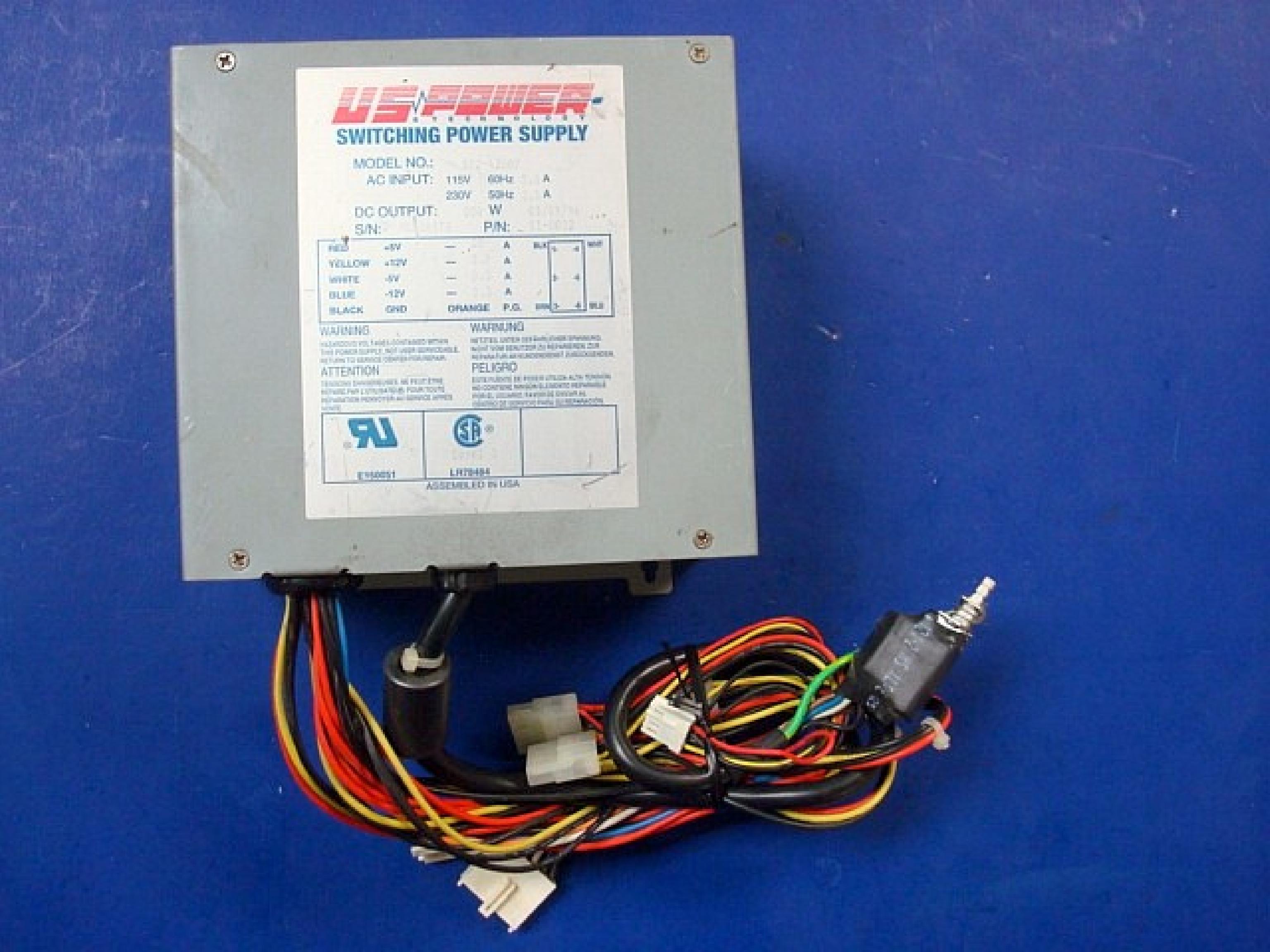 EMACS / ZIPPY / US POWER / CALIFORNIA PC PRODUCTS 11-0061 200 WATT AT POWER SUPPLY