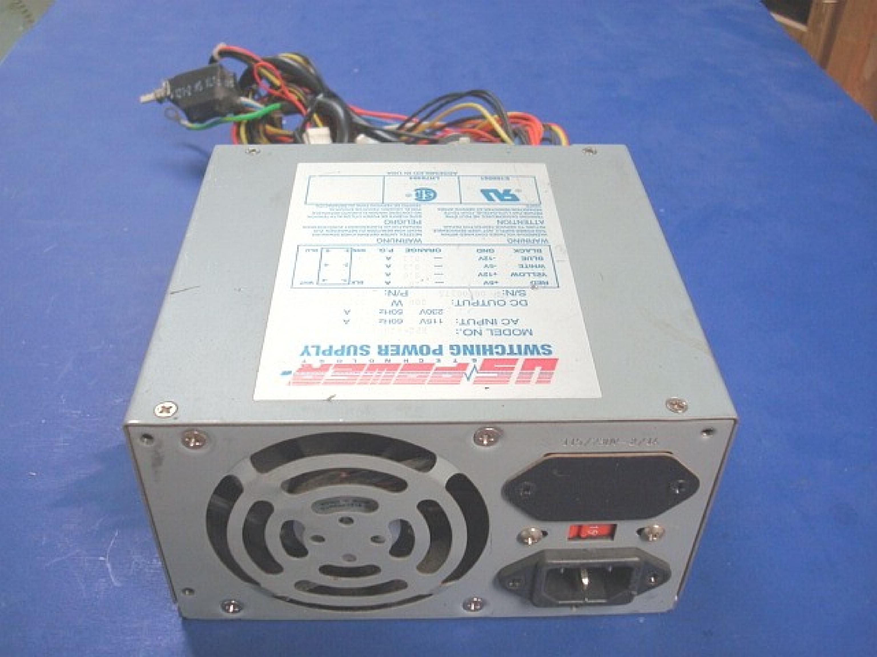 EMACS / ZIPPY / US POWER / CALIFORNIA PC PRODUCTS 11-0061 200 WATT AT POWER SUPPLY