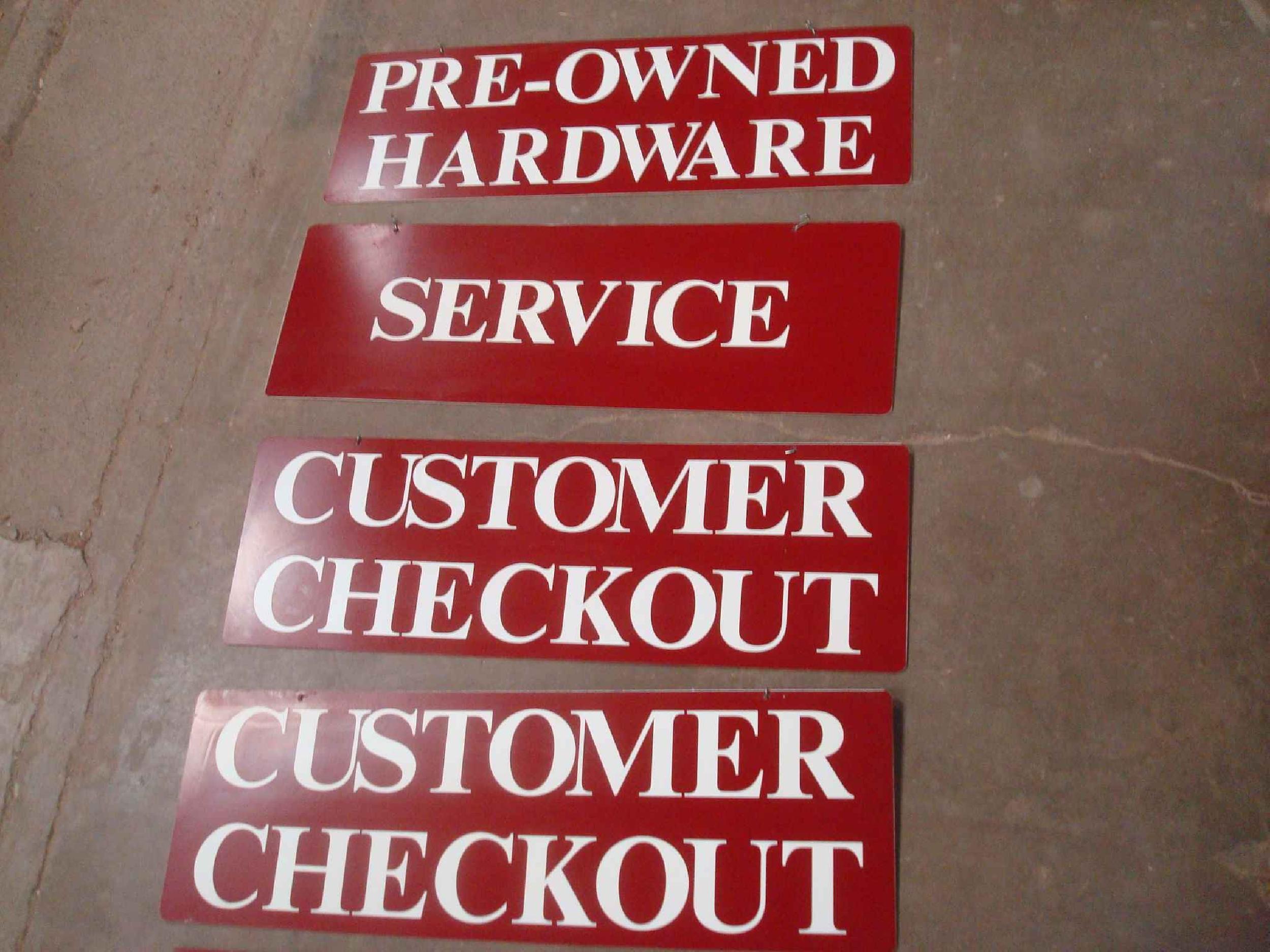 GENERIC PLASTIC SIGN LOT OF 9 PLASTIC SIGN