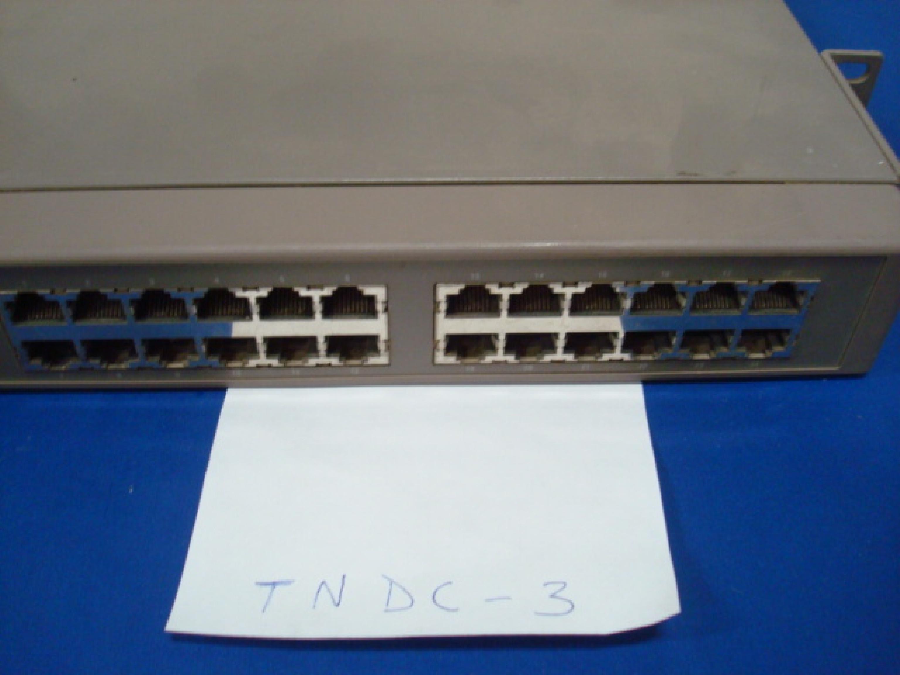 BAY NETWORKS NORTEL BAYSTACK 150 24PORT 10BASE-T HUB ETHERNET 10BT