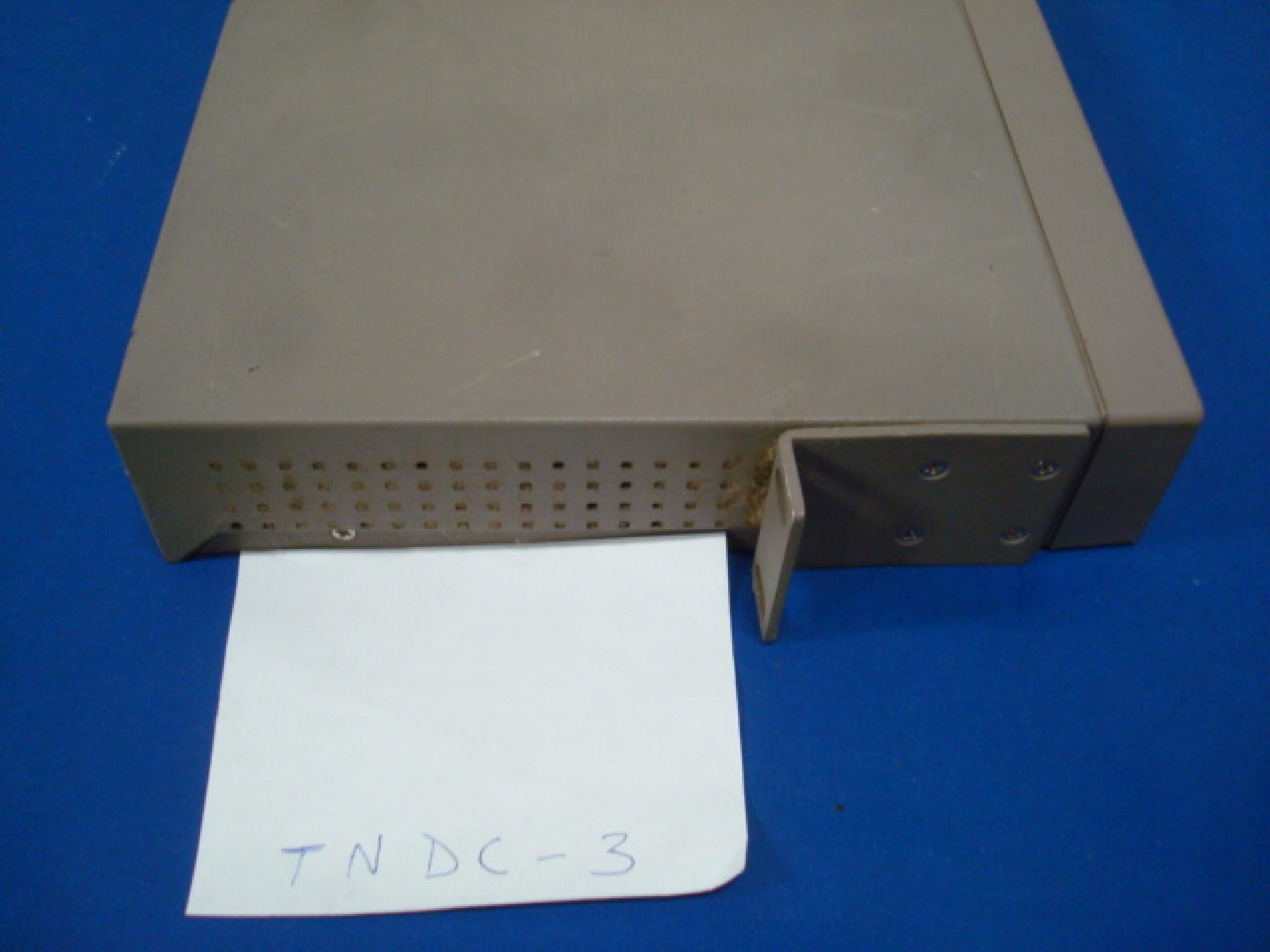 BAY NETWORKS NORTEL BAYSTACK 150 24PORT 10BASE-T HUB ETHERNET 10BT