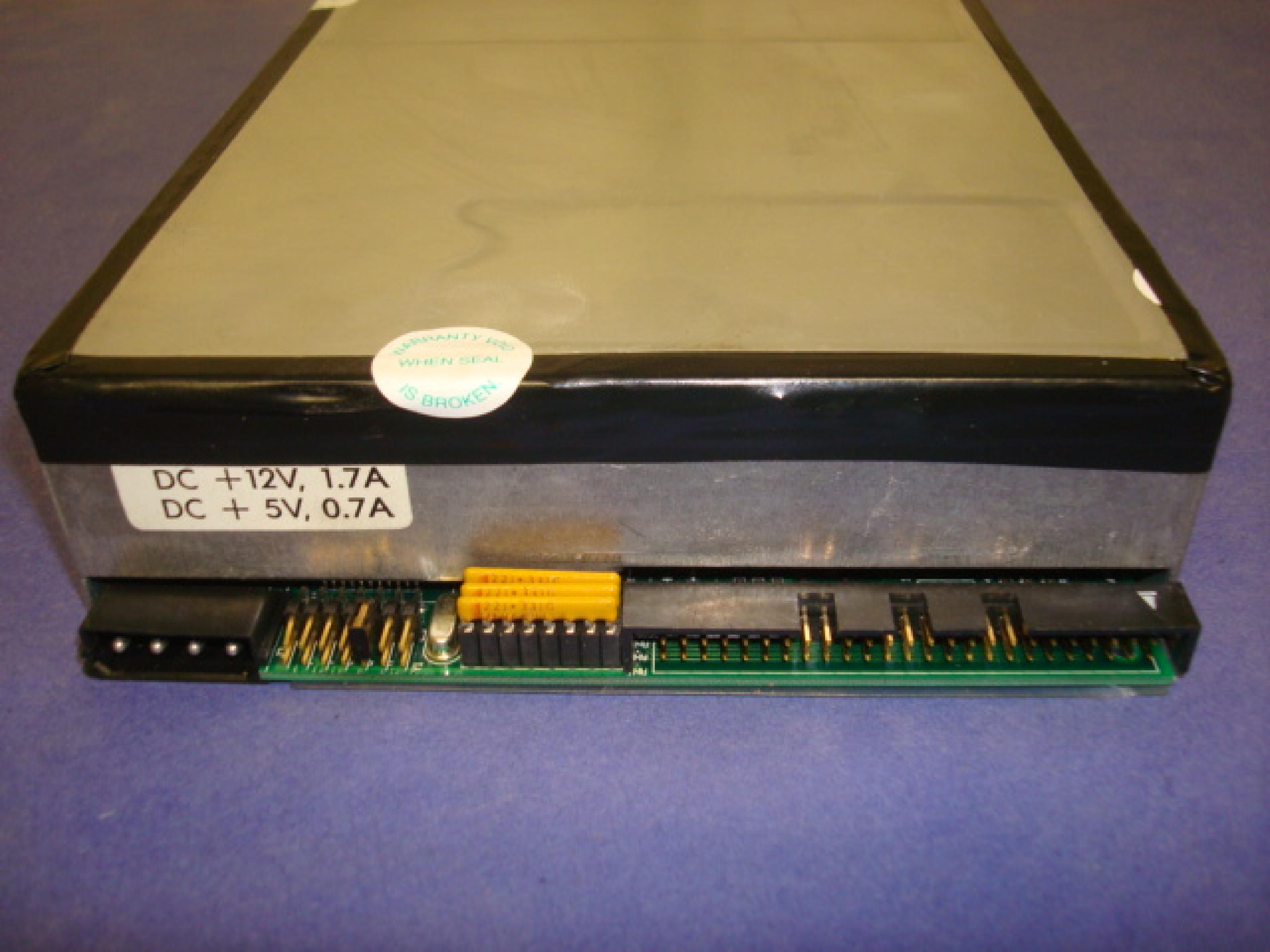 SYQUEST FD-28032-01 BULK PACKAGED SQ555 44MB SCSI DRIVE