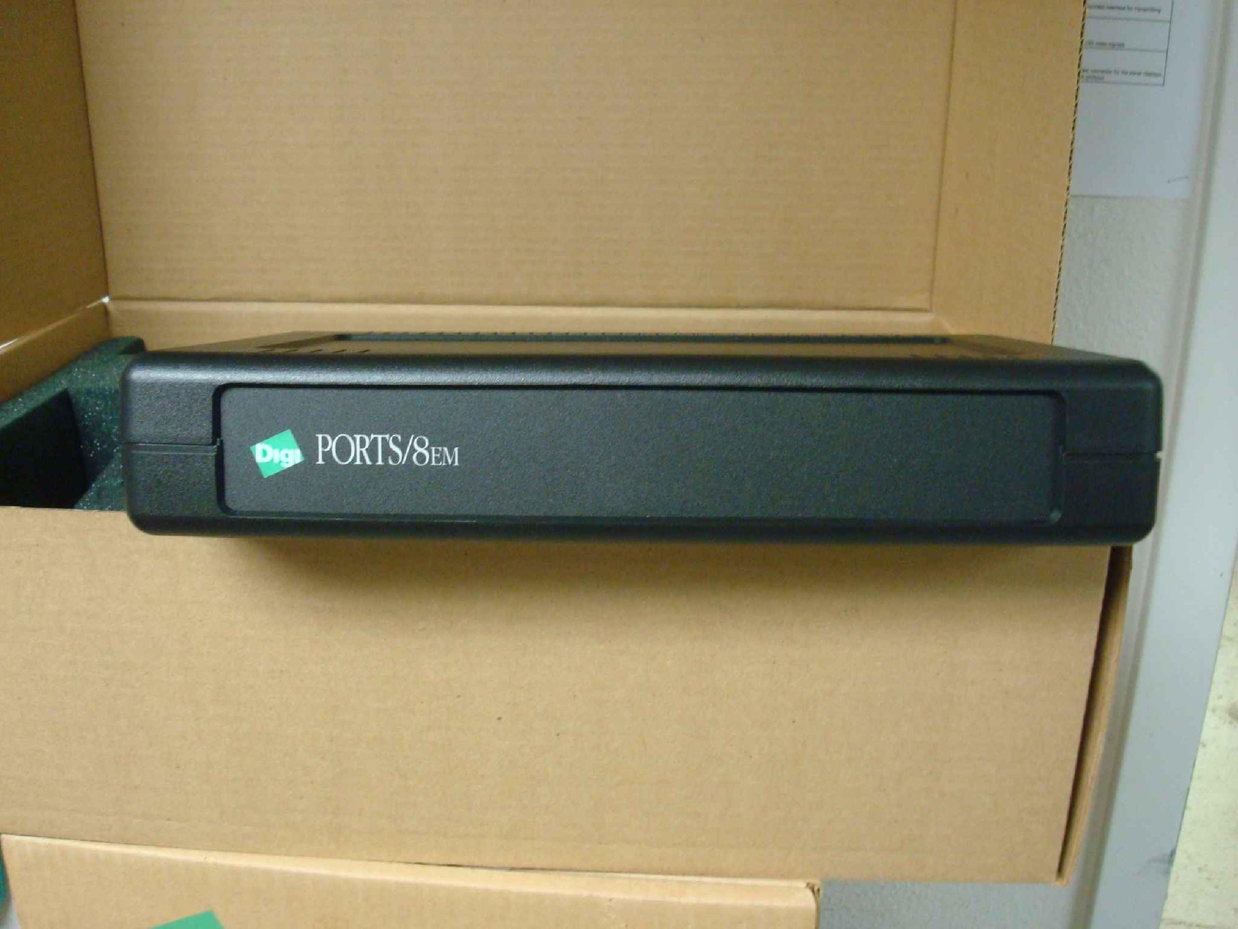 DIGI INTERNATIONAL 76000124 DIGIBOARD PORT/8EM DB25 OPEN BOX