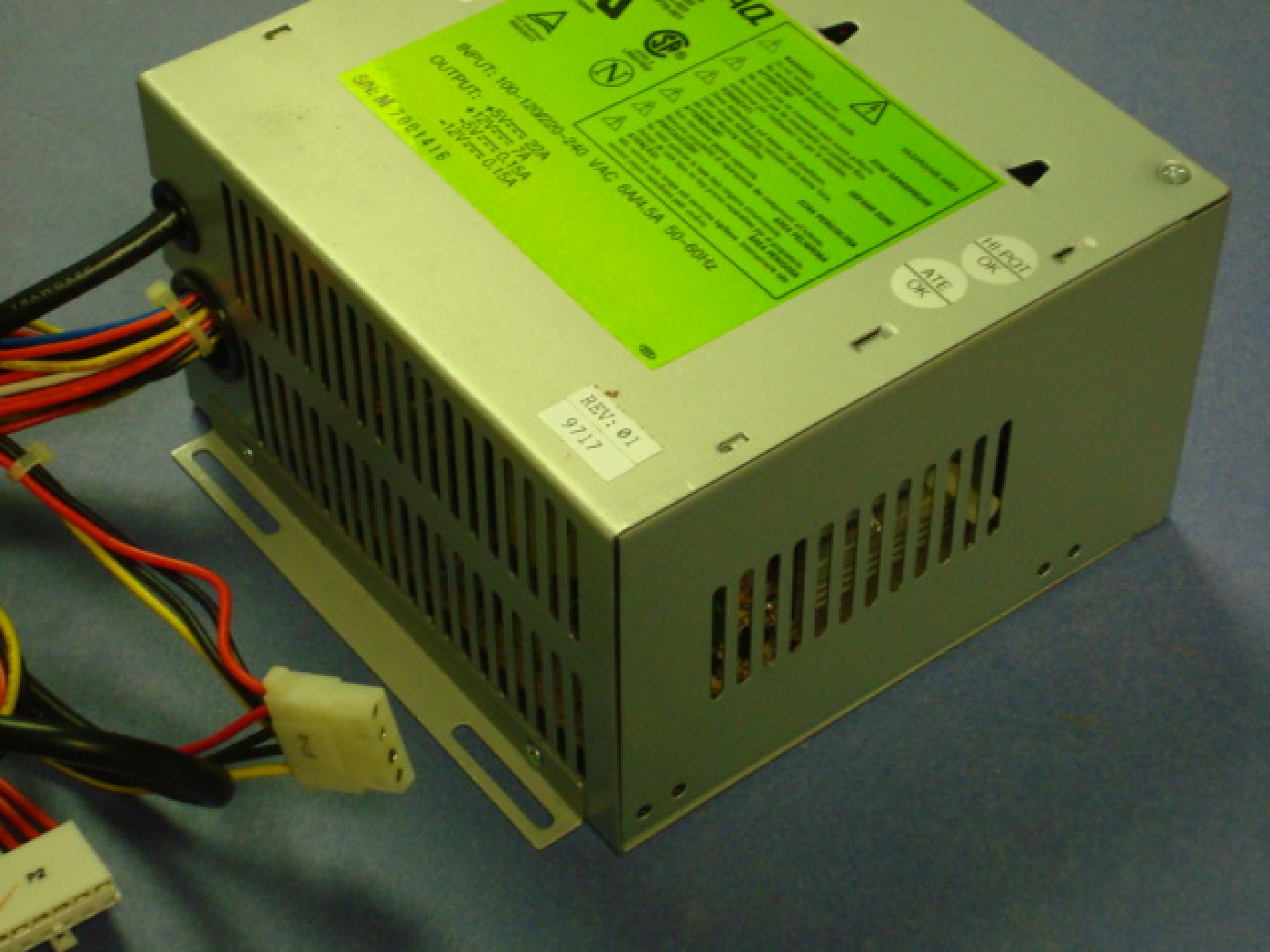 COMPAQ / HEWLETT PACKARD / HP 272774-001 POWER SUPPLY FACTORY BOXED