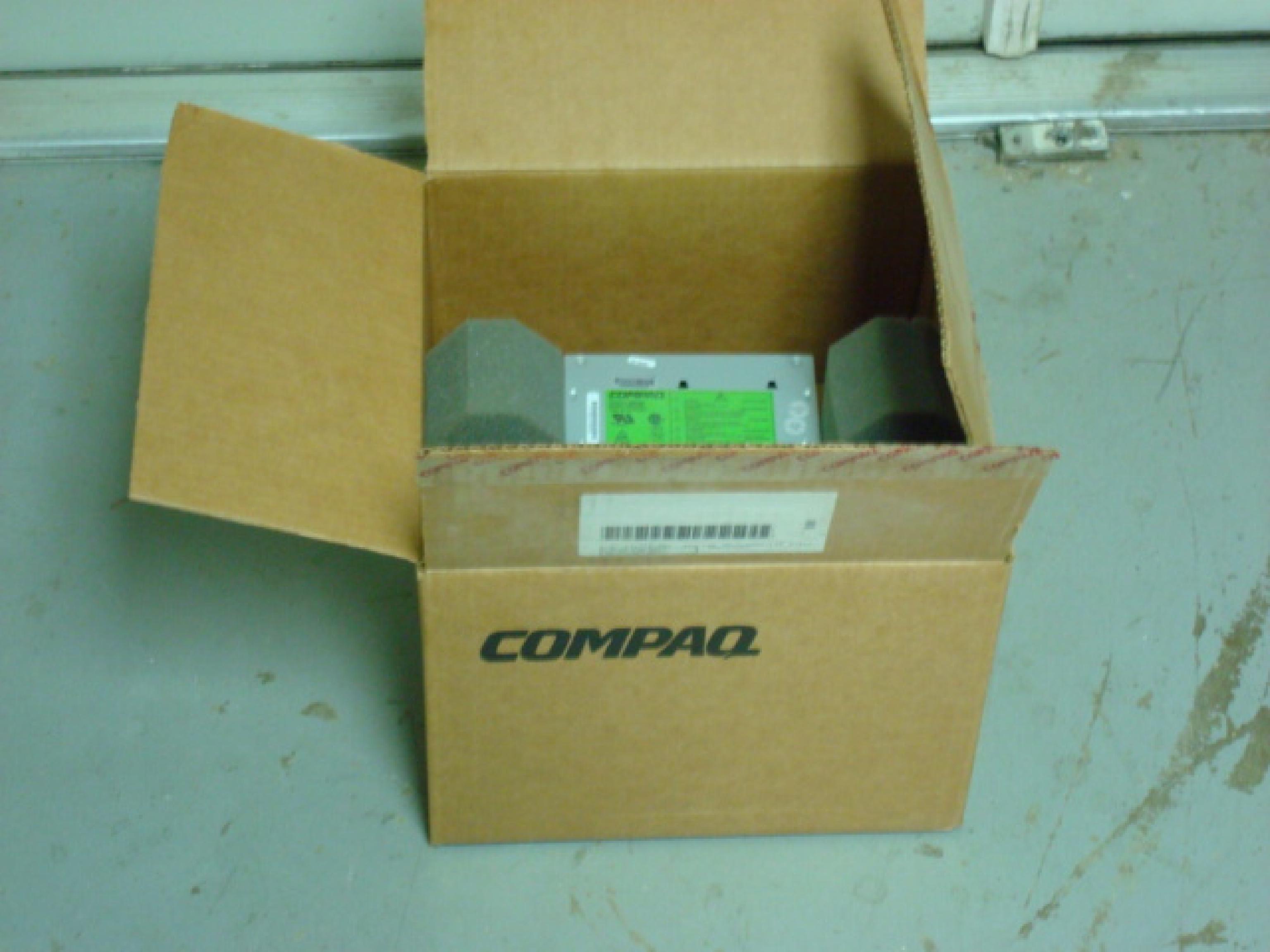 COMPAQ / HEWLETT PACKARD / HP 272774-001 POWER SUPPLY FACTORY BOXED