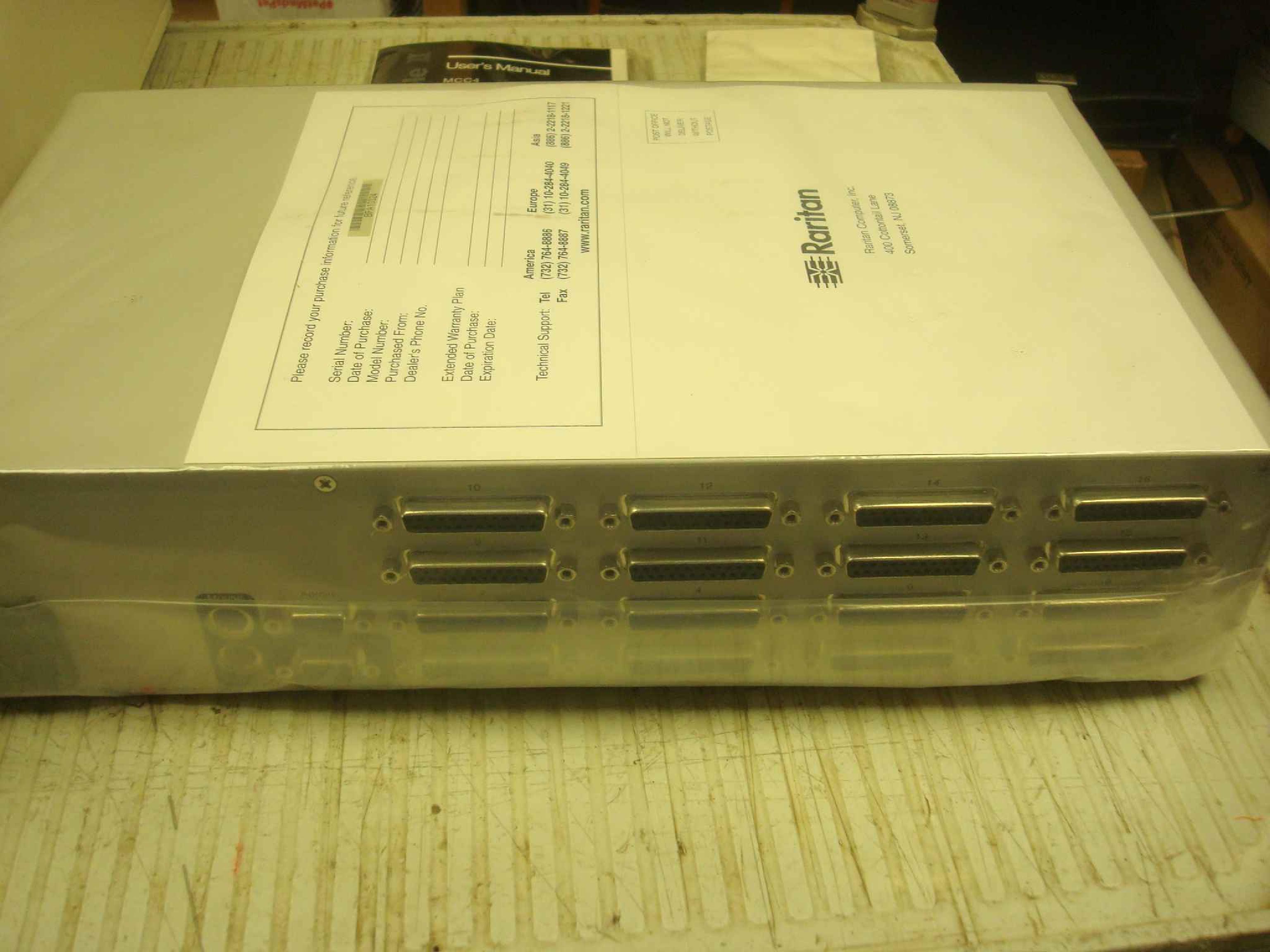 RARITAN COMPUTER MCC16 16 PORT MASTERCONSOLE II KVM PERIPHERAL SWITCH