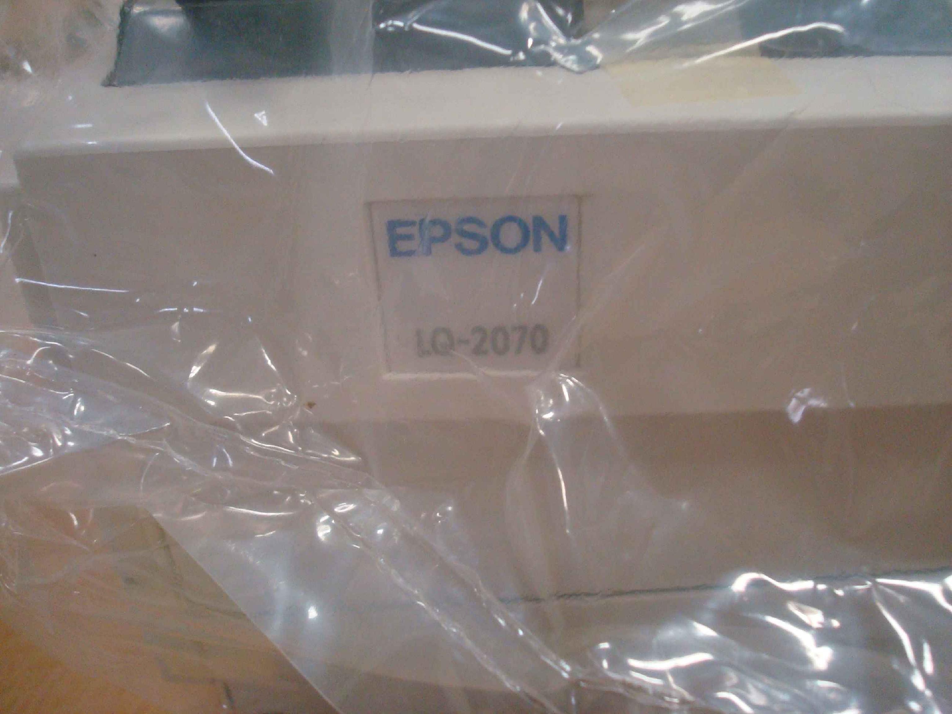 EPSON LQ-2070 DOT MATRIX PRINTER NEW OPEN BOX (BOX IN POOR SHAPE)