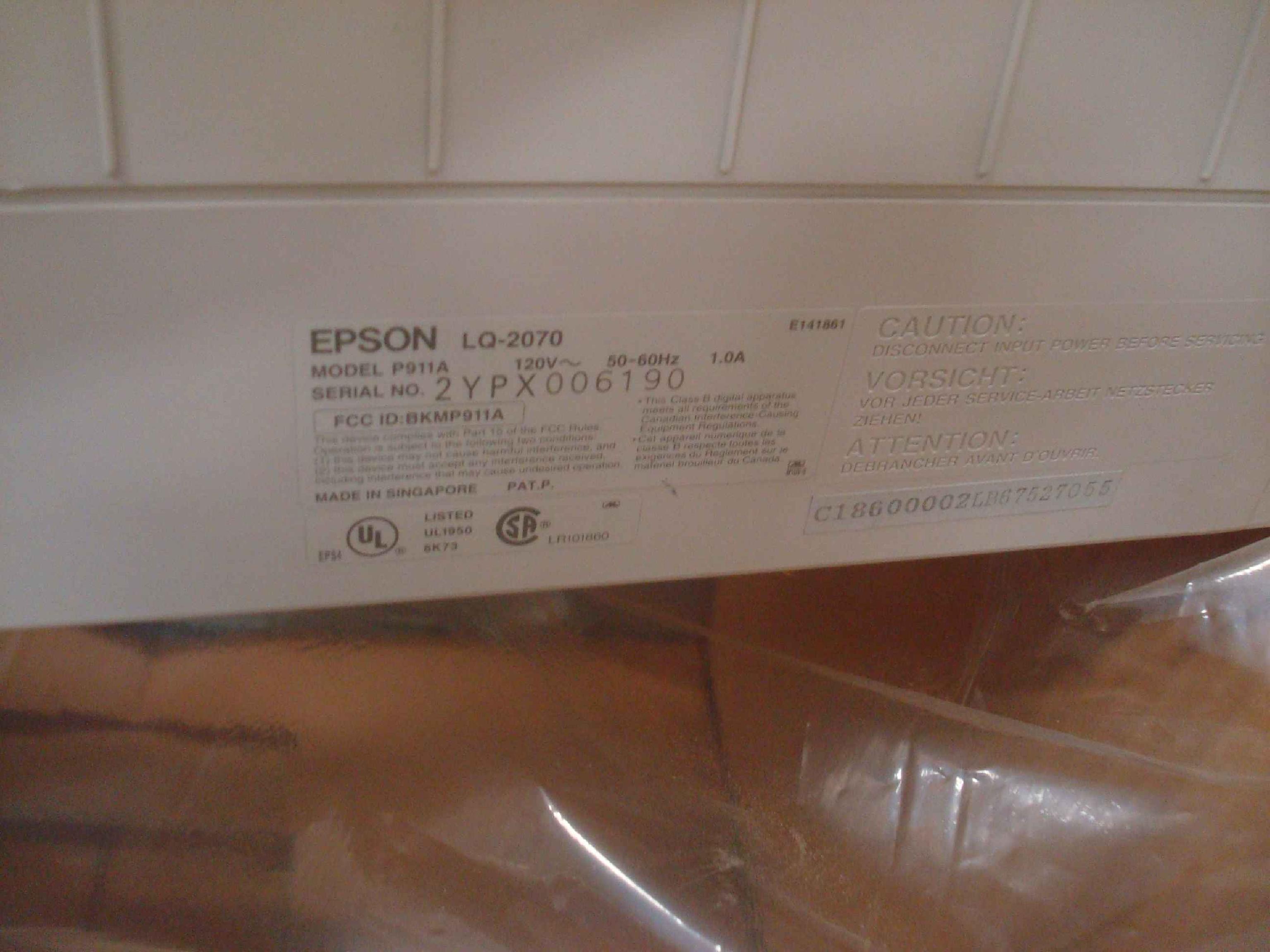 EPSON LQ-2070 DOT MATRIX PRINTER NEW OPEN BOX (BOX IN POOR SHAPE)