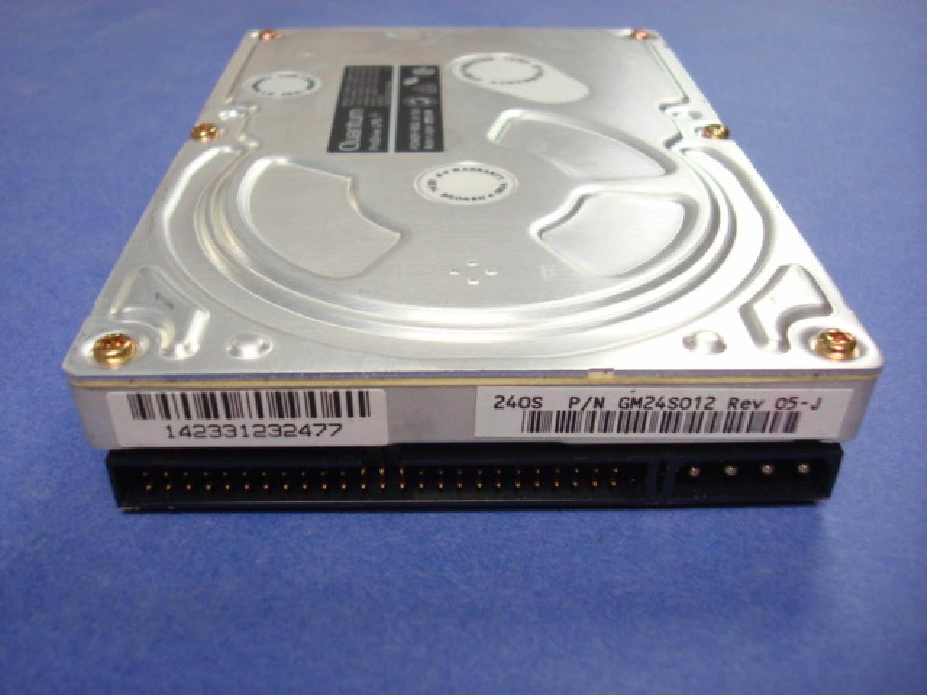 QUANTUM GM24S012 240MB 3.5 INCH 50 PIN SCSI HD