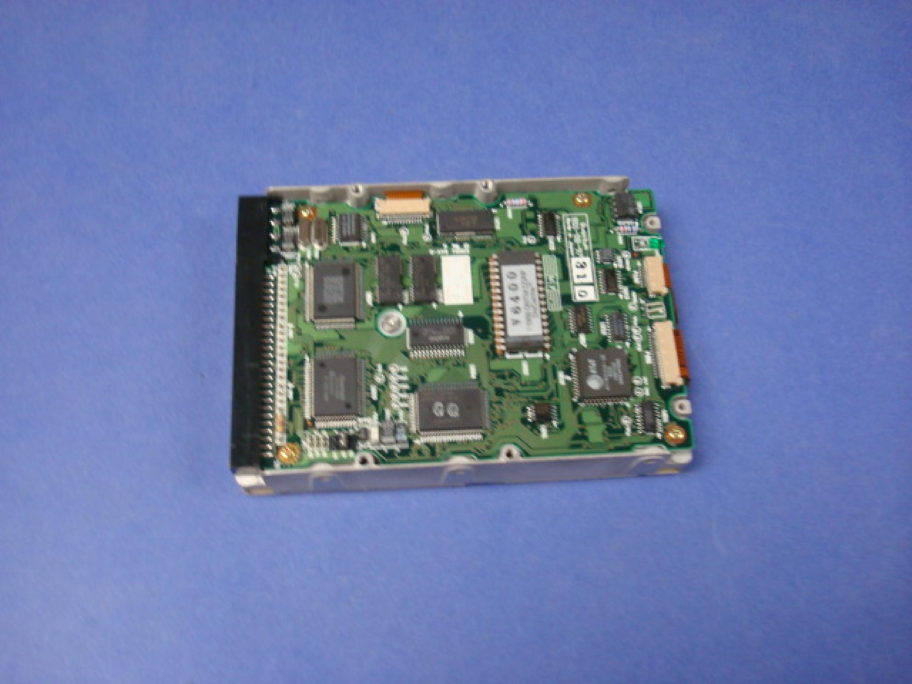 QUANTUM GM24S012 240MB 3.5 INCH 50 PIN SCSI HD