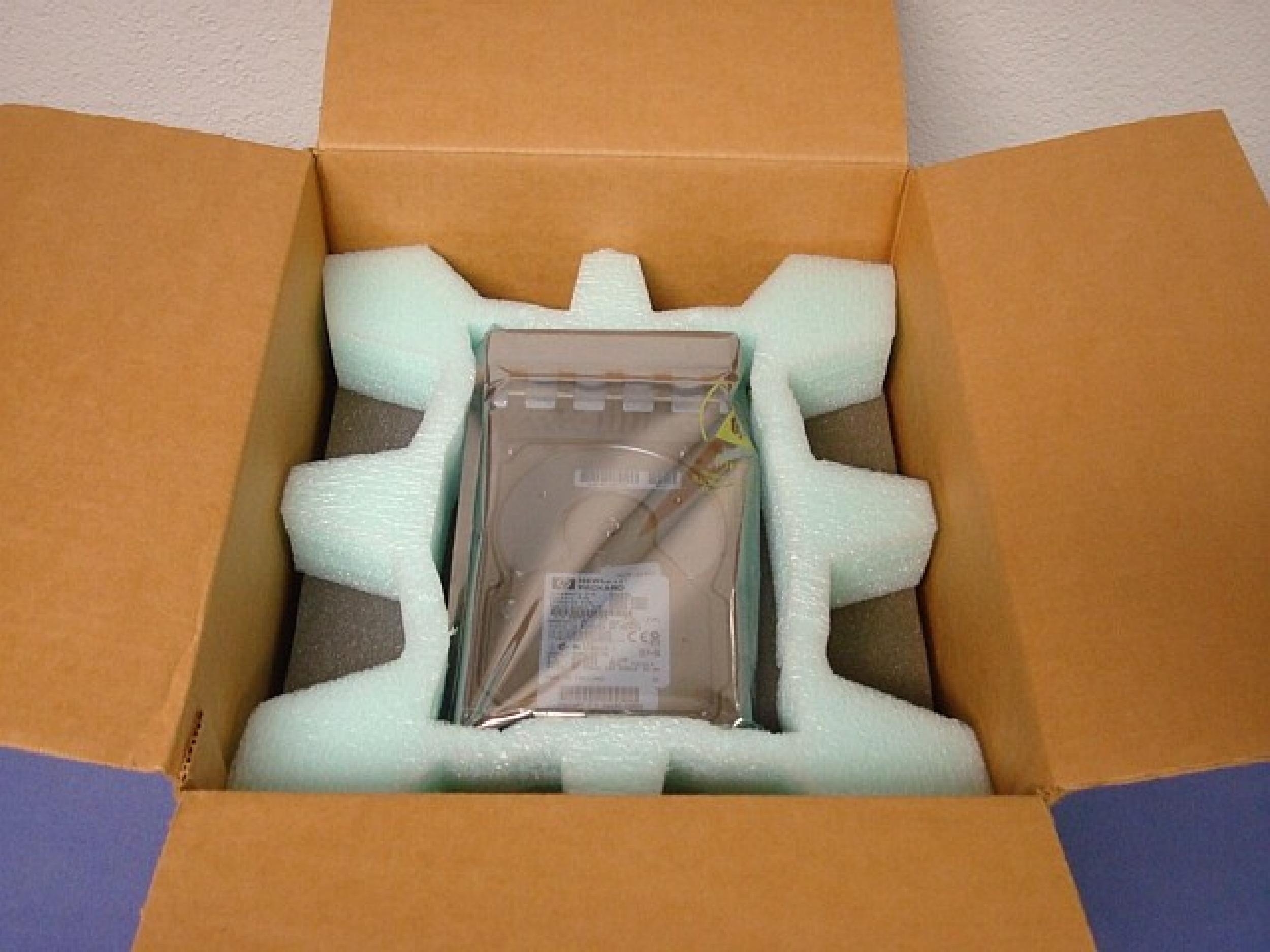 IBM DDRS-39130 9GB 80 PIN ULTRA SCSI DRIVE