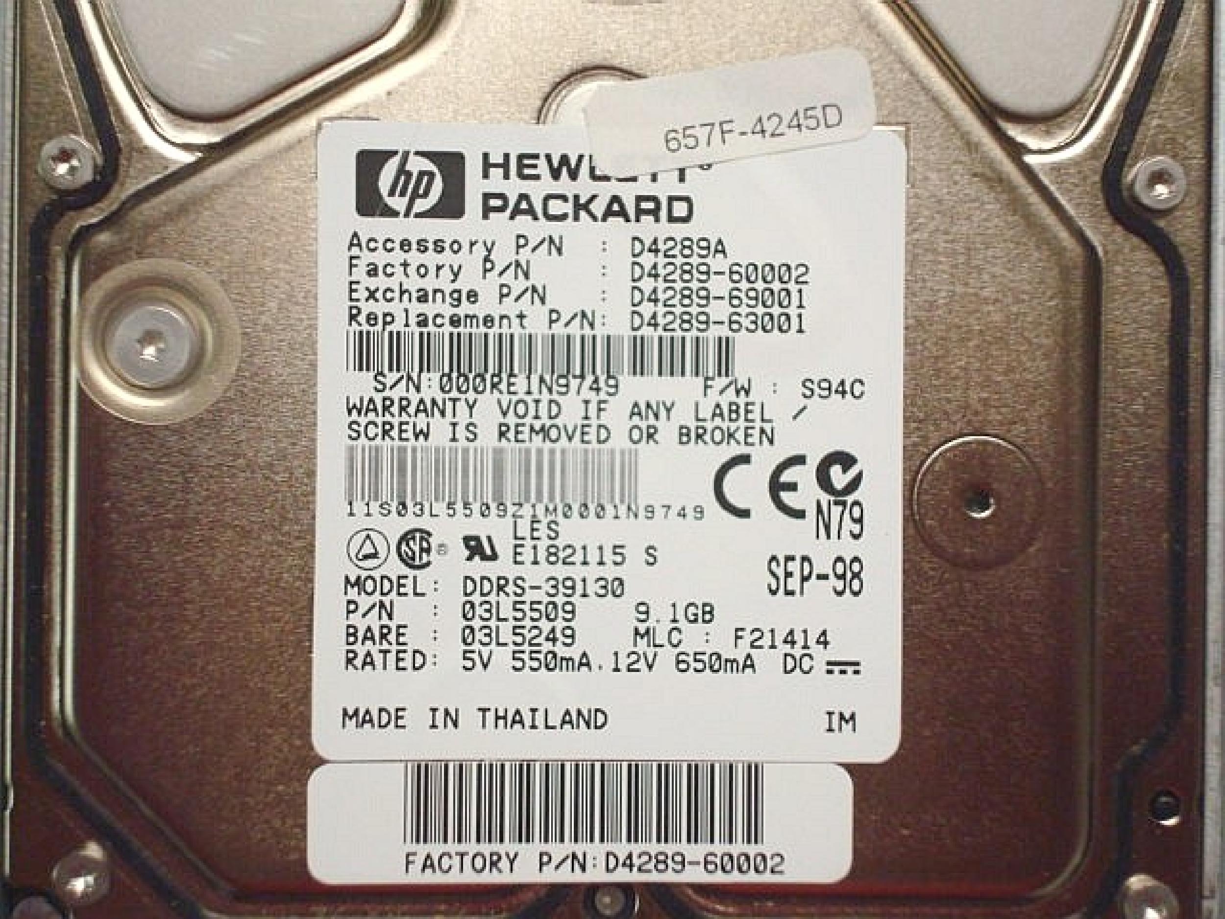 IBM DDRS-39130 9GB 80 PIN ULTRA SCSI DRIVE