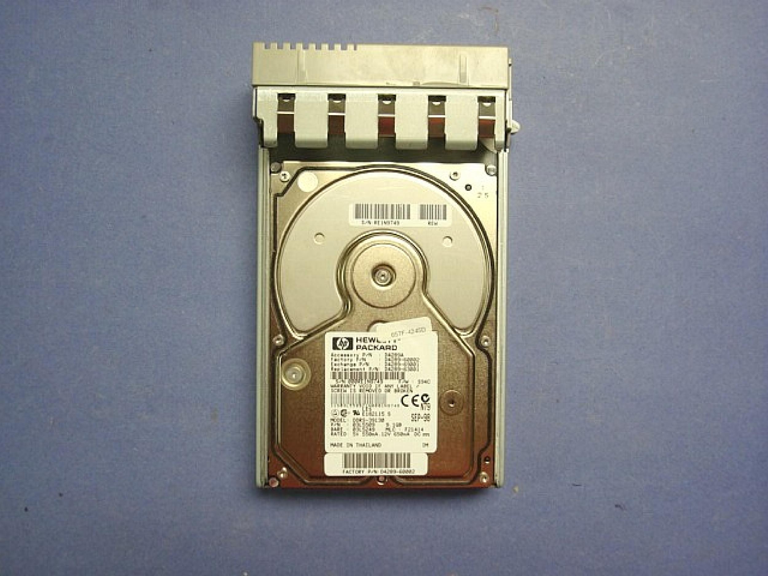 IBM 03L5509 9GB 80 PIN ULTRA SCSI DRIVE
