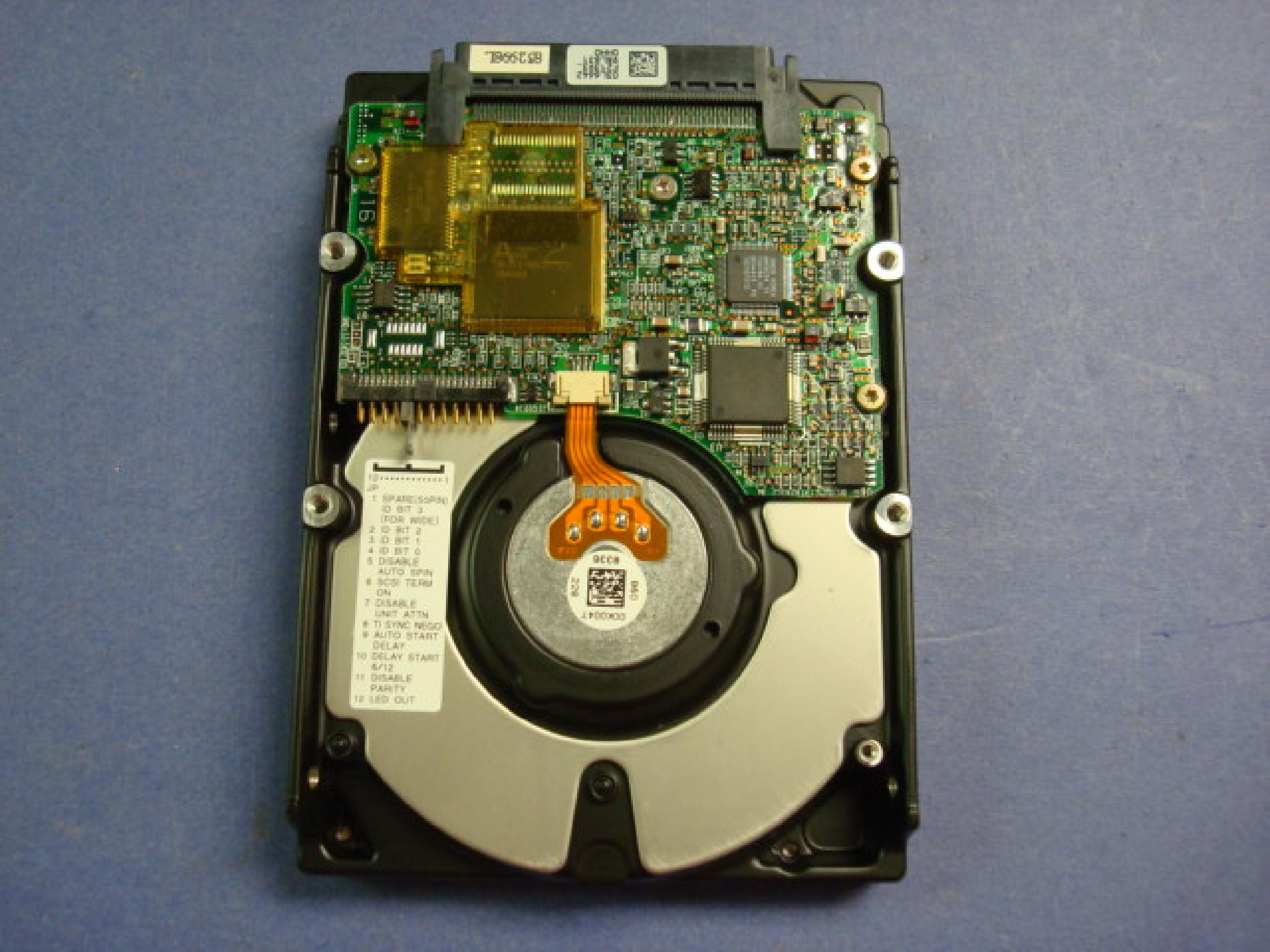 IBM 03L5509 9GB 80 PIN ULTRA SCSI DRIVE