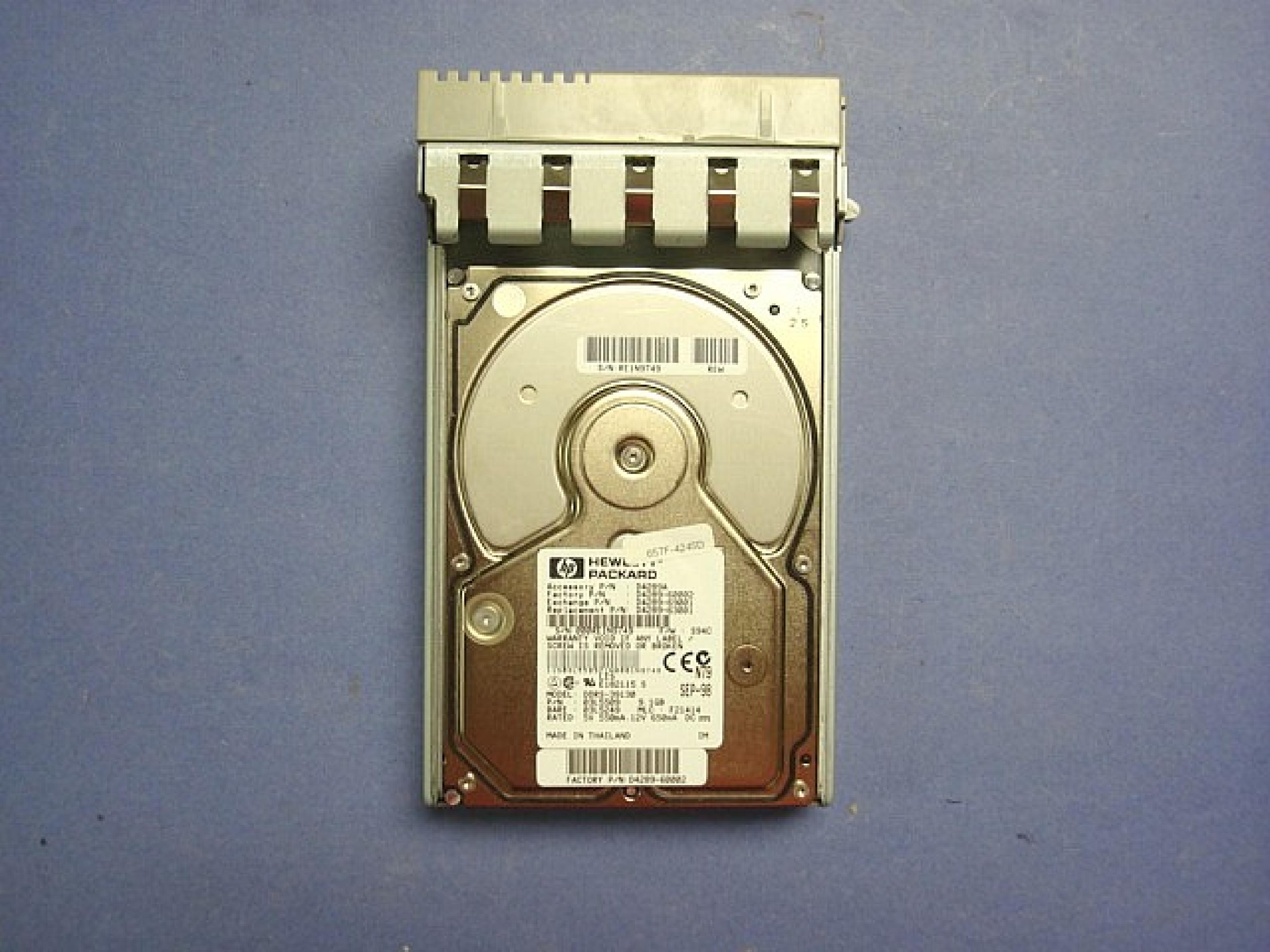 QUANTUM PX09J011 9GB 80 PIN ULTRA SCSI DRIVE