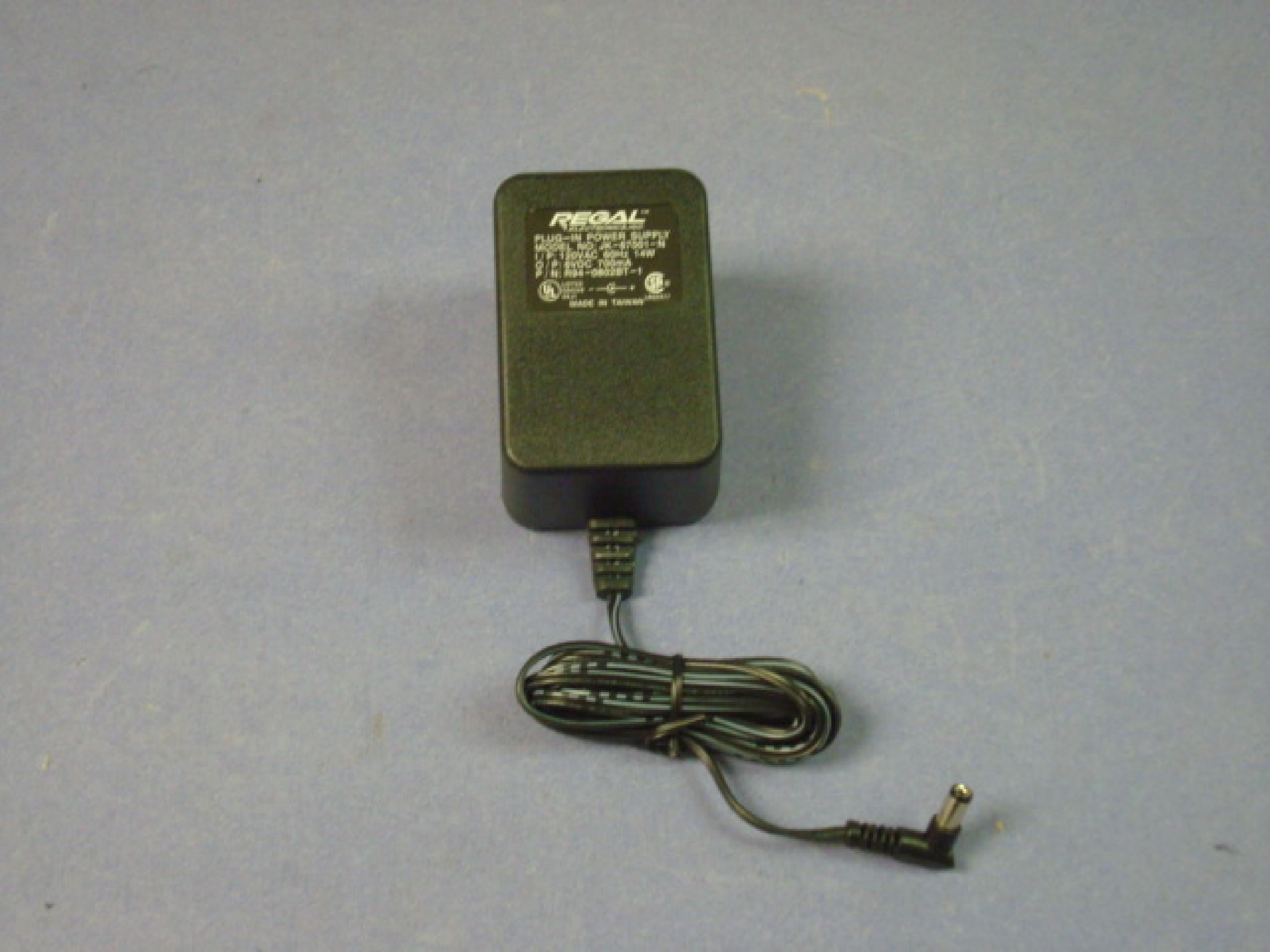 REGAL R94-0802BT-1 AC ADAPTER 6V DC 700MA FOR USE WITH MICRO PRINT SERVER OD:5.45 ID:2.25MM WALL PLUG, NEGATIVE OUTSIDE POLARITY