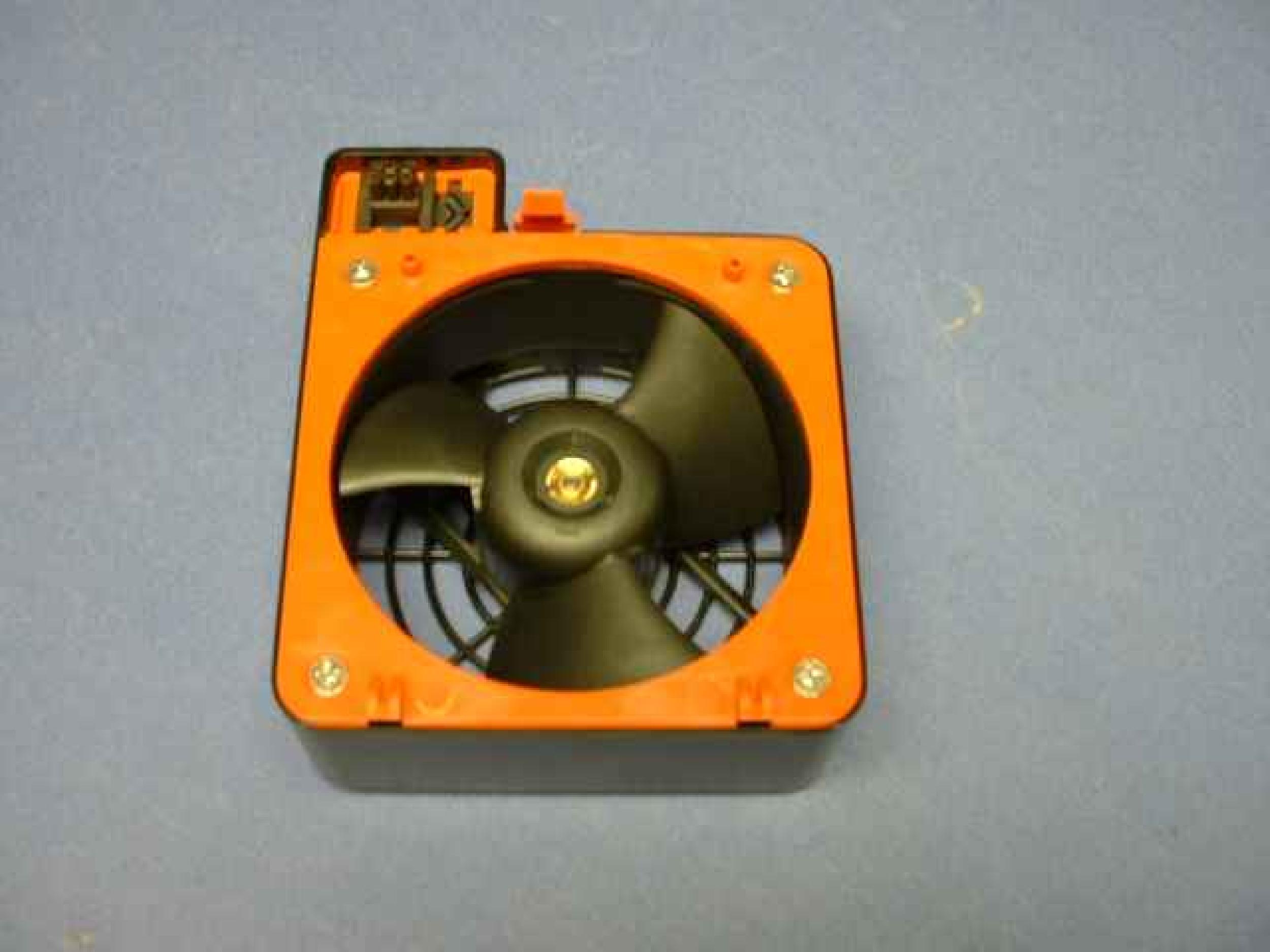 IBM 21P9707-02 HOT SWAP BLOWER FAN