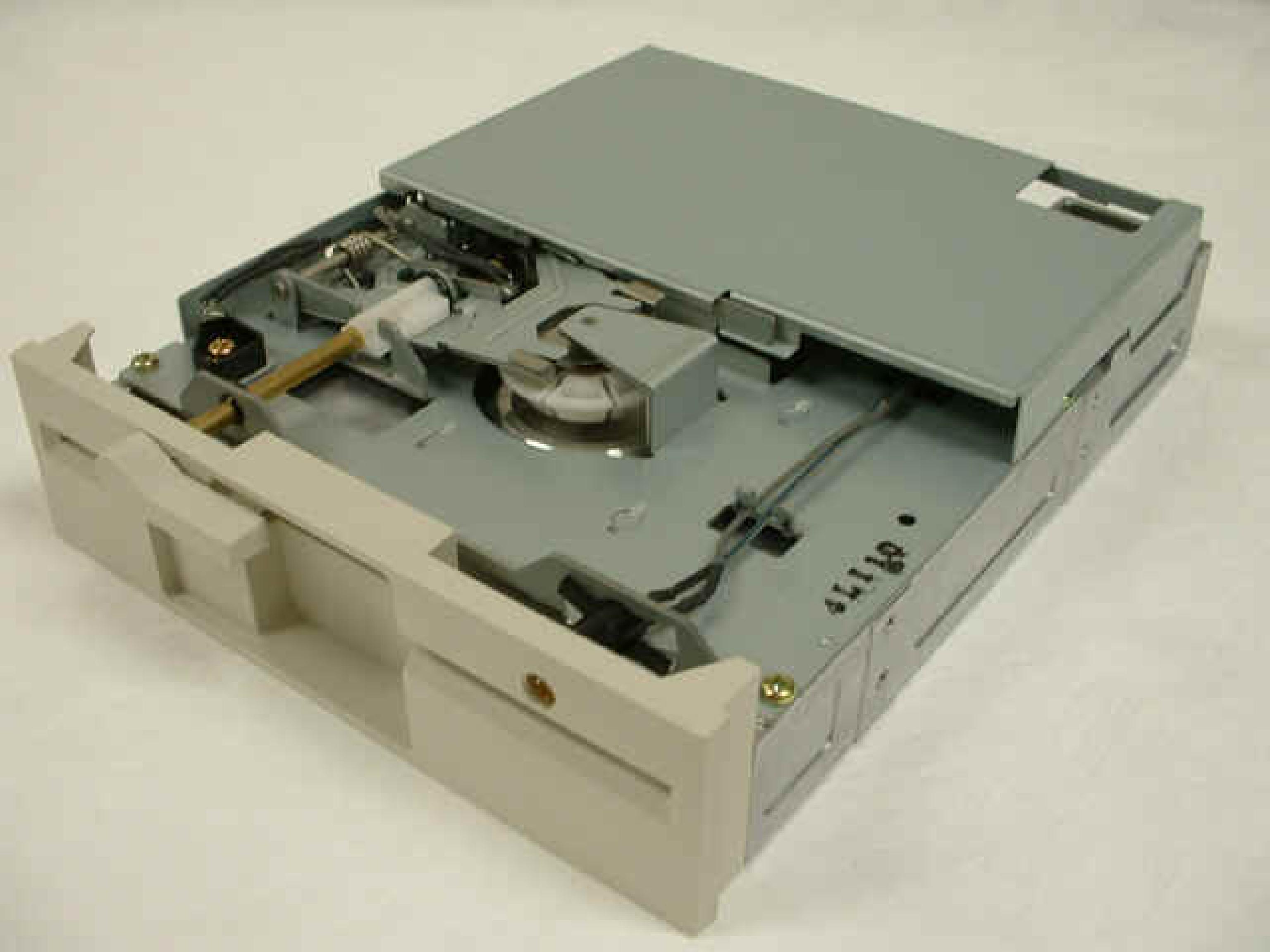 TOSHIBA FDD6784L3B CLONE 5.25 INCH FLOPPY DRIVE 1.2MB HD