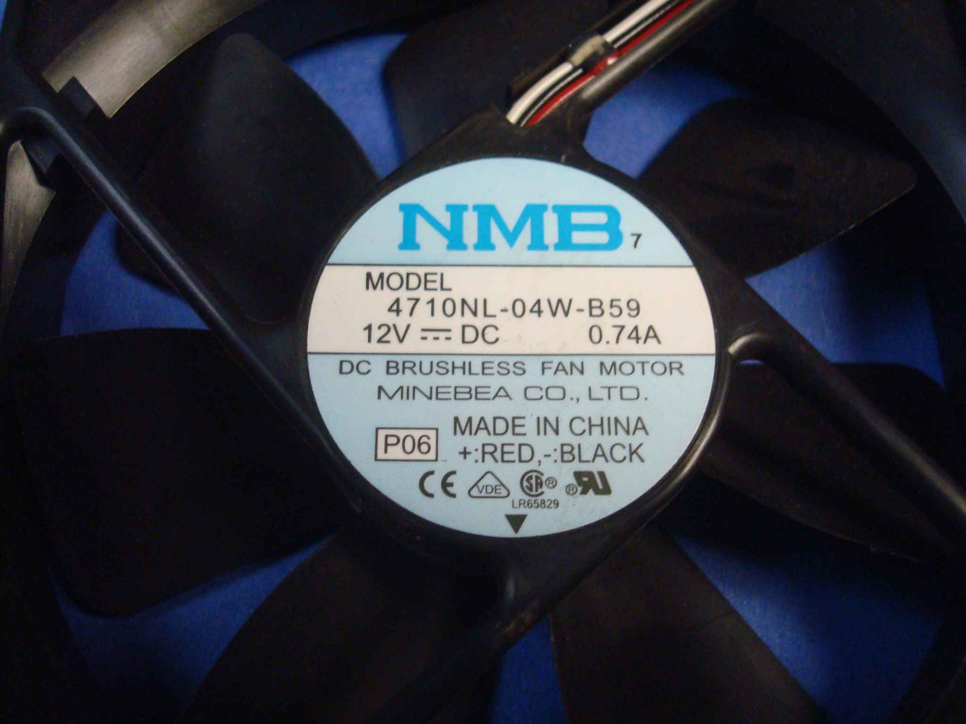 NMB / MINEBEA ELECTRONICS LTD 4710NL-04W-B59 12V DC 0.74A BRUSHLESS FAN 4.7 BY 1.5 INCHES 120MM 25MM , 13INCH 3WIRE CABLE WITH CONNECTOR P06