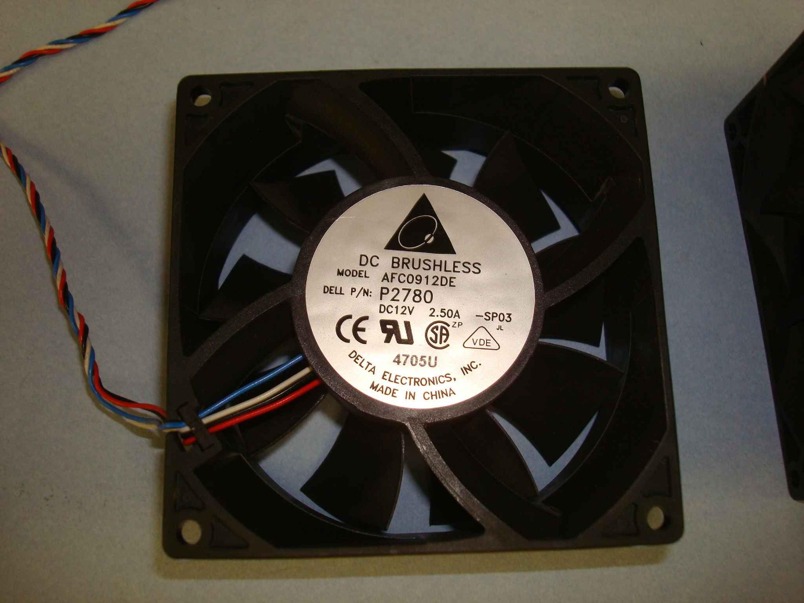 DELTA ELECTRONICS 4711R FAN DC12V 2.50A 92MM X 92MM X 38MM 3 5/8 X 3 5/8 X 1 1/2 INCHES