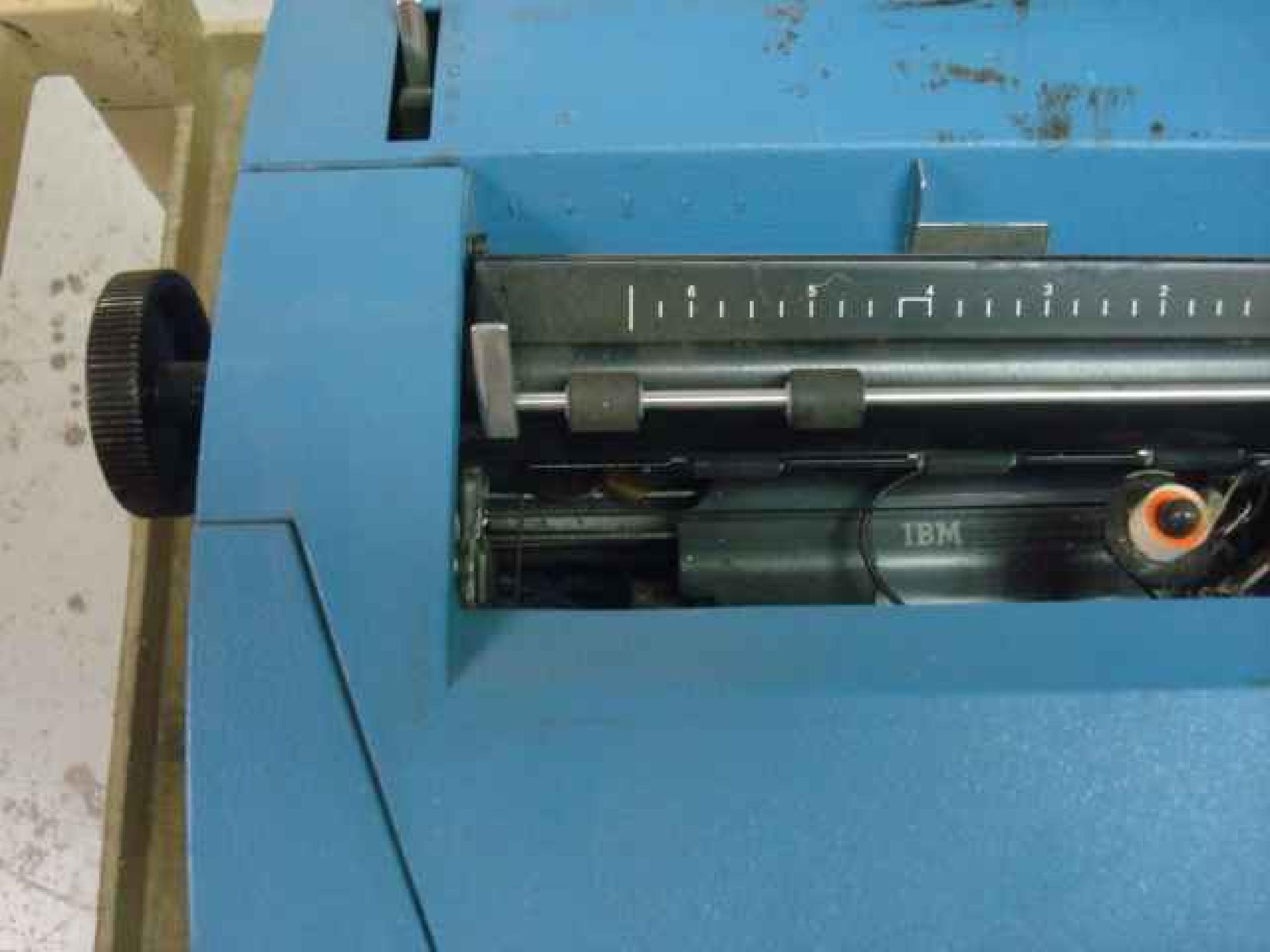 IBM SELECTRIC II SELECTRIC II ELECTRIC TYPEWRITER WORKING CONDITION NO RIBBON