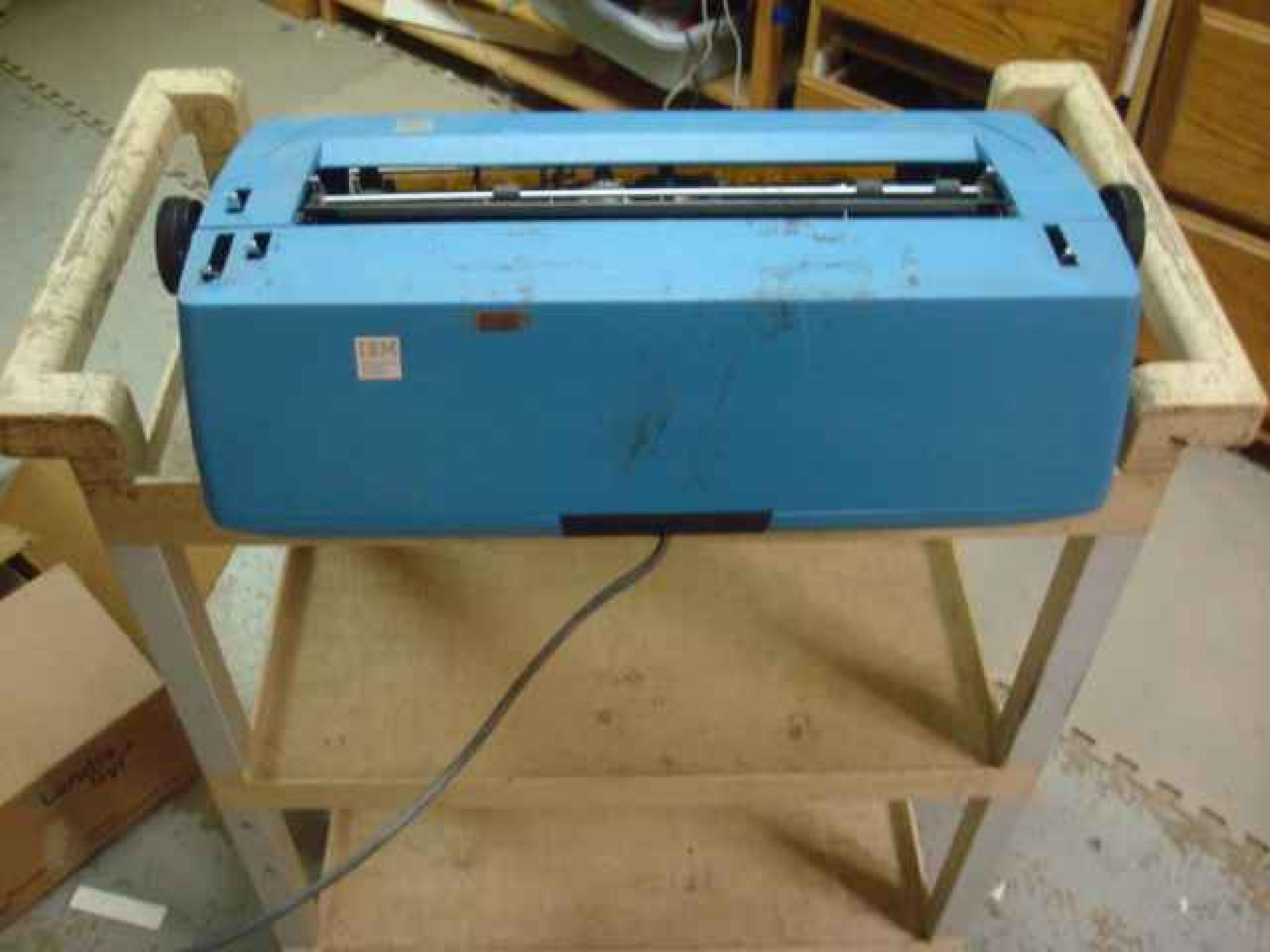 IBM SELECTRIC II SELECTRIC II ELECTRIC TYPEWRITER WORKING CONDITION NO RIBBON