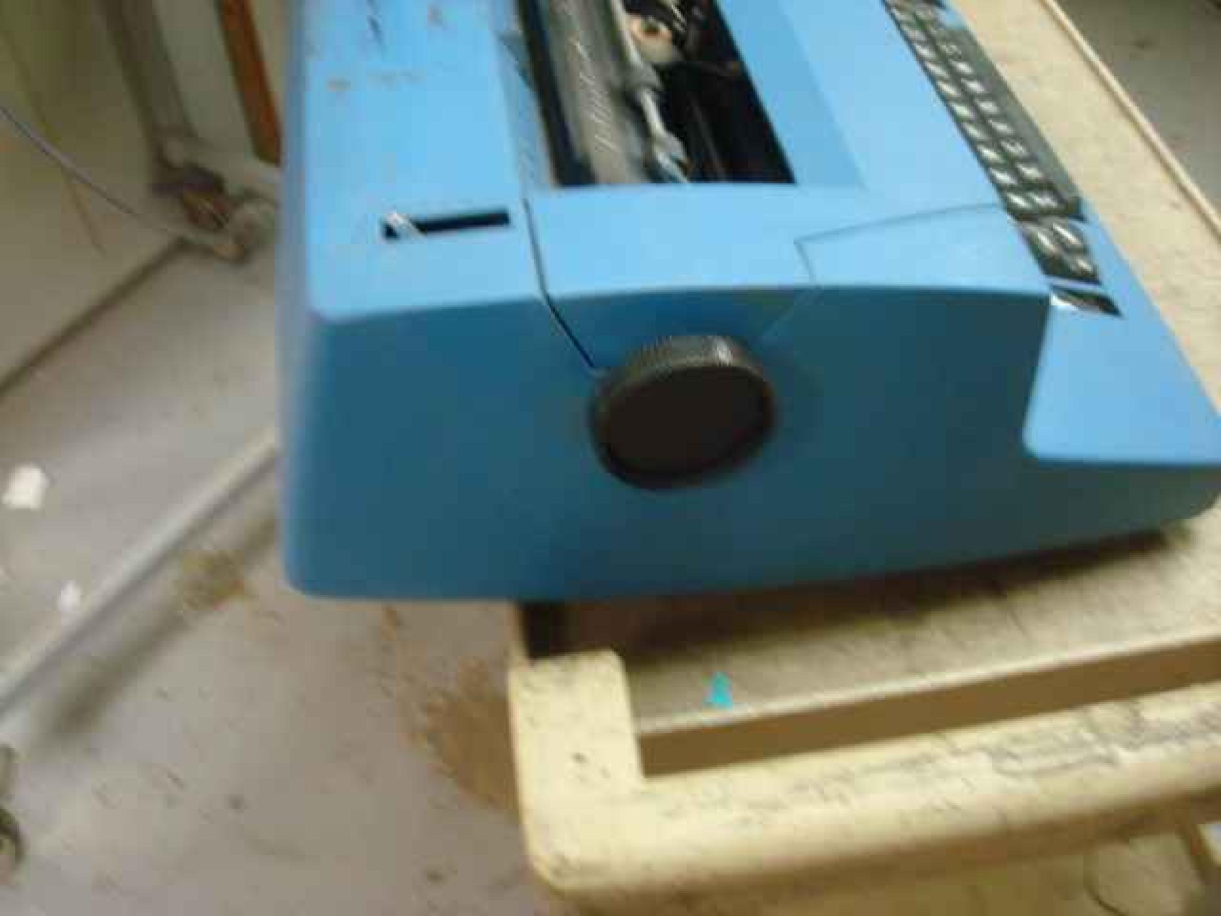 IBM SELECTRIC II SELECTRIC II ELECTRIC TYPEWRITER WORKING CONDITION NO RIBBON