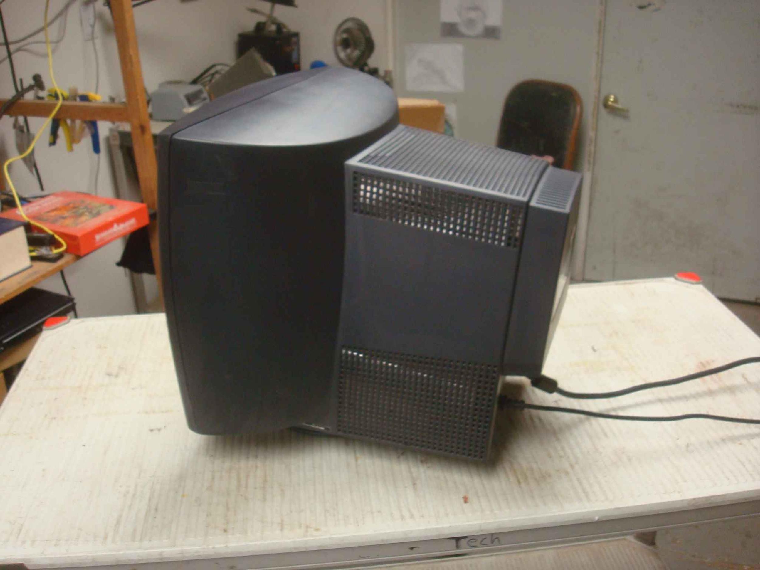 DELL 05C544 19INCH SVGA COLOR MONITOR BLACK