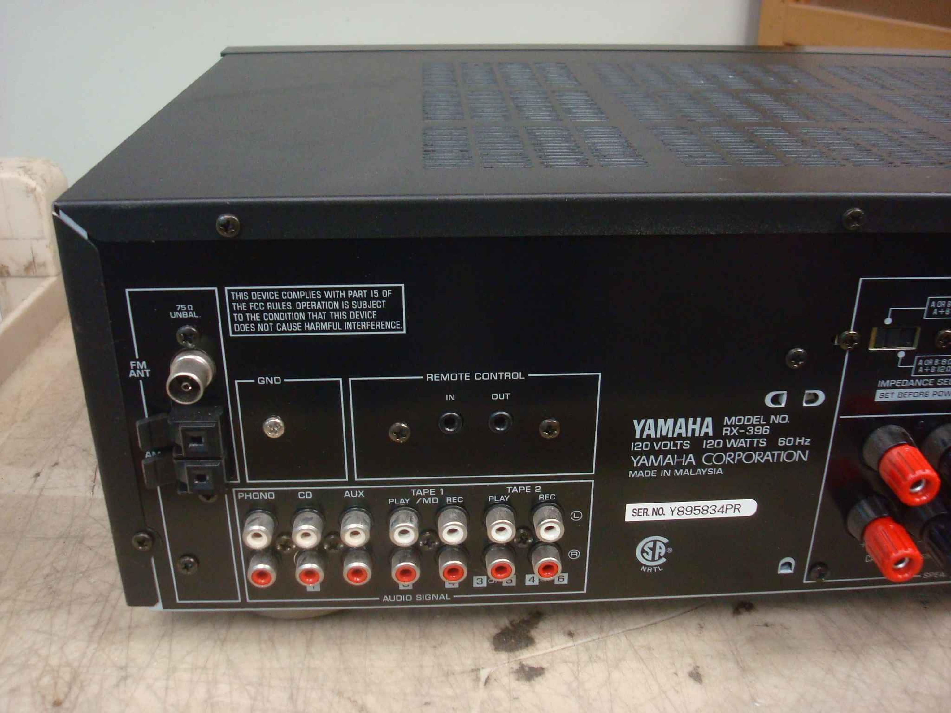 YAMAHA RX-396 NATURAL SOUND STEREO RECEIVER RX-396