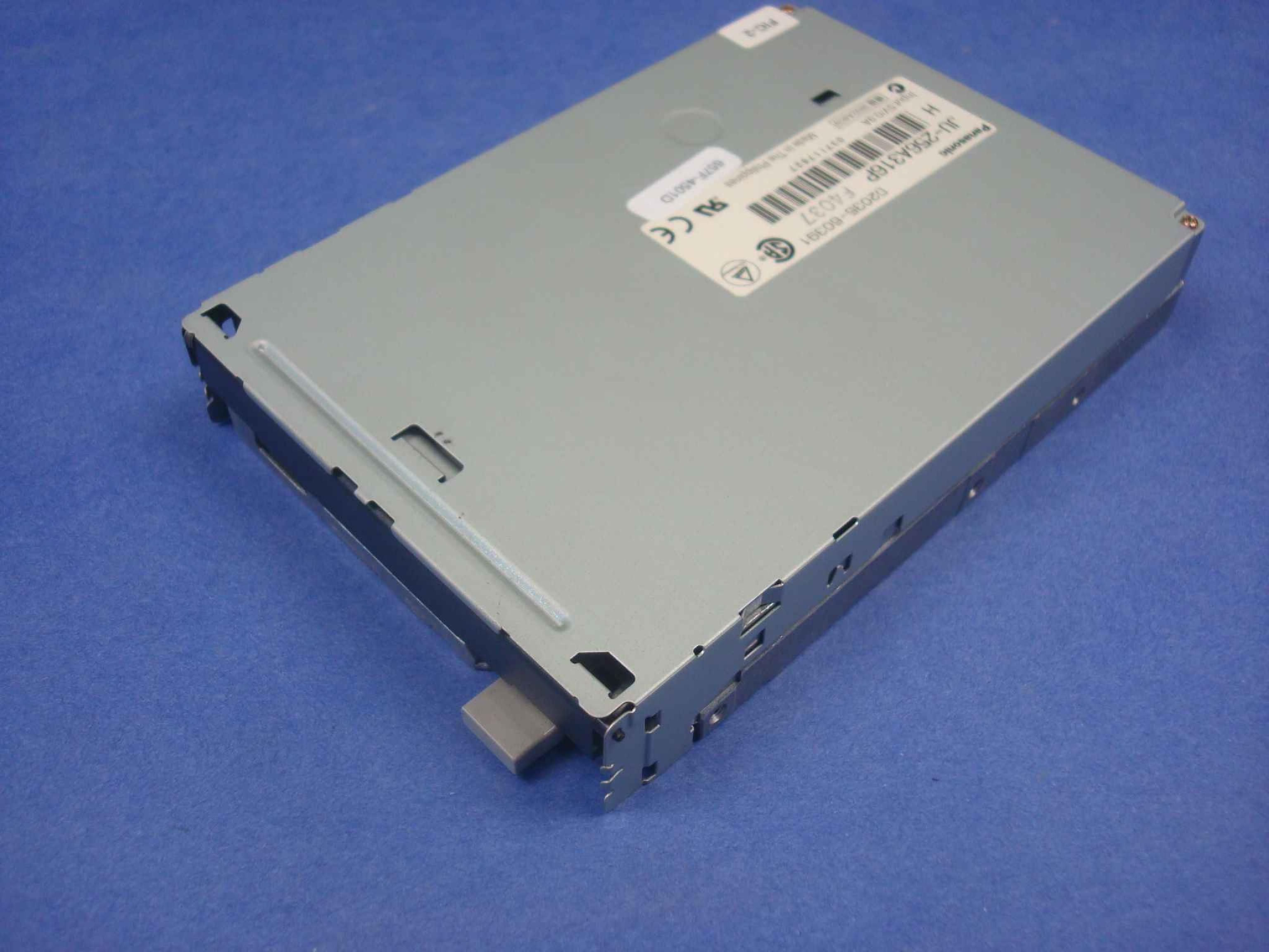 PANASONIC JU-256A316P 1.44MB FLOPPY DRIVE - NO BEZEL - BRIO & VECTRA