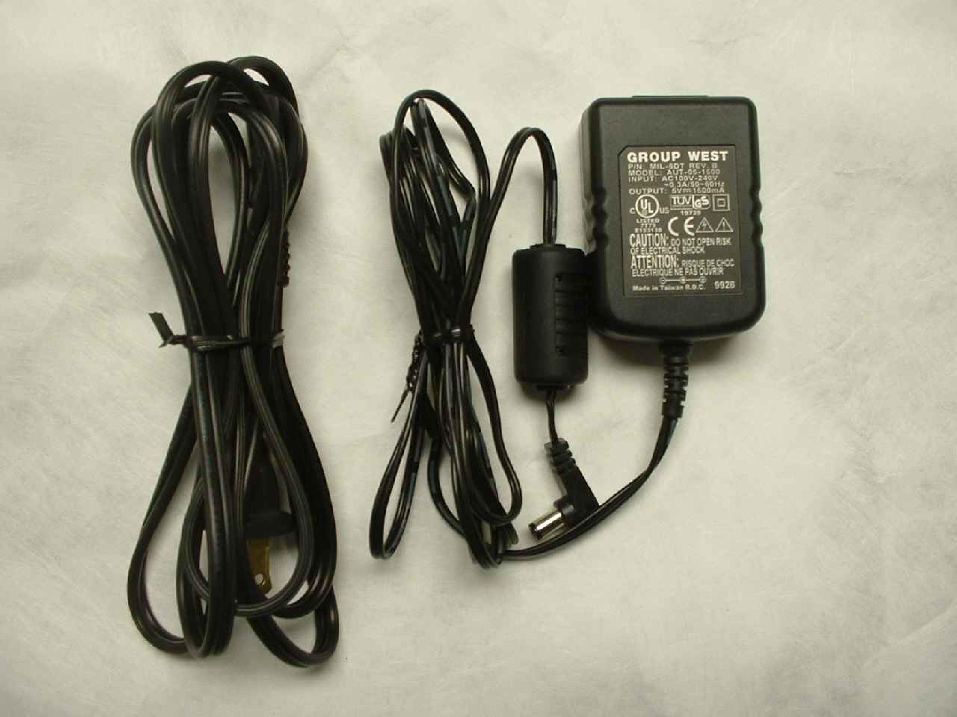 MILAN / GROUP WEST MIL-5DT POWER SUPPLY 5V 1600MA OD:5.5MM ID:2.5MM 72INCH CABLE WITH BARREL CONNECTOR, NEGATIVE OUTSIDE POLE