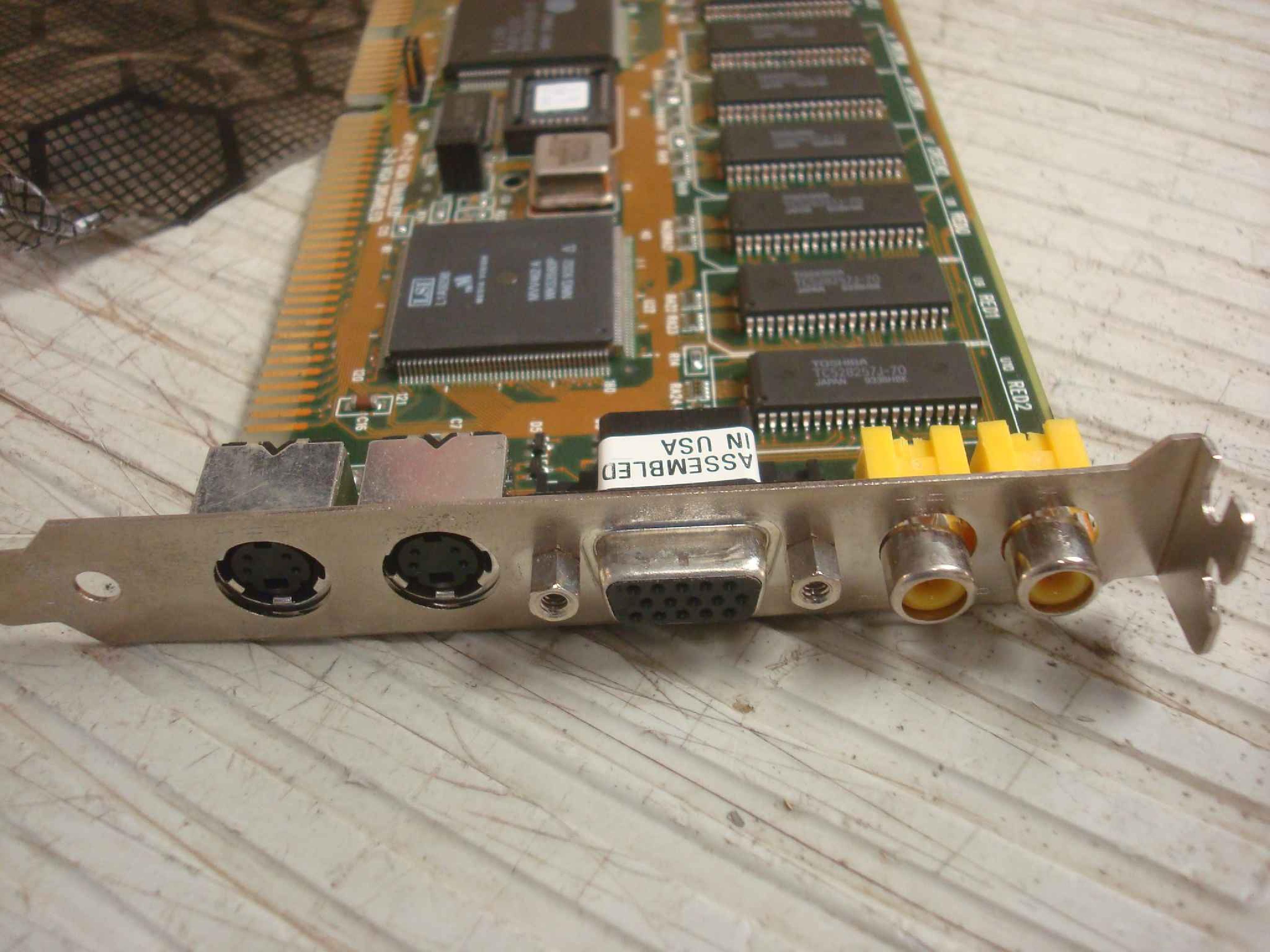 MEDIA VISION 600-0095-01 VESA LOCAL BUS CIRRUS LOGIC CL-GD5402-65QC-B COMPOSITE NTSC IN/OUT SVHS SVIDEO NTSC IN/OUT