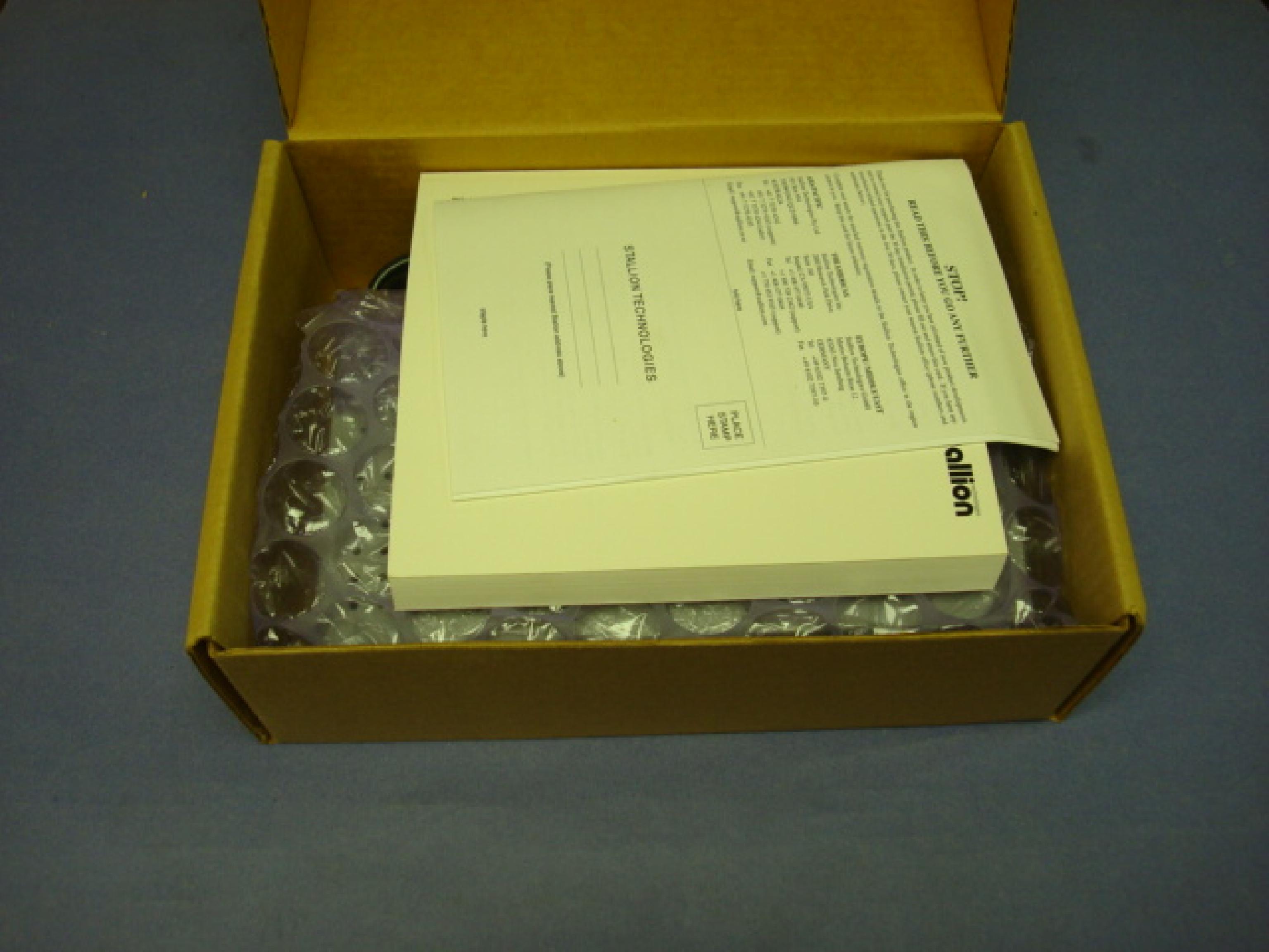 STALLION TECHNOLOGIES 980032 EASYSERVER II 8 PORT TERMINAL SERVER