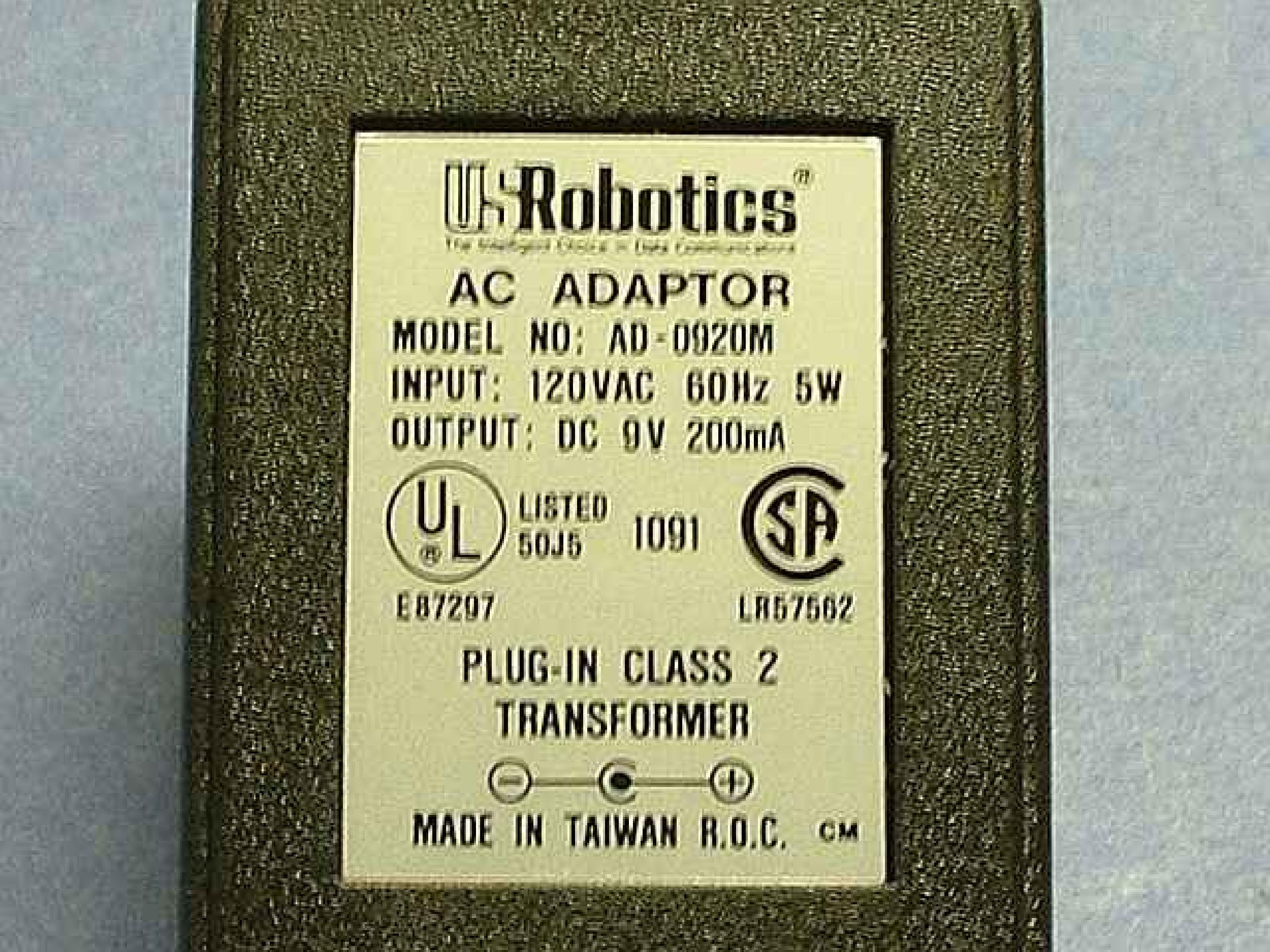 US ROBOTICS / USR AD-0920M AC ADAPTER 9V DC 200MA