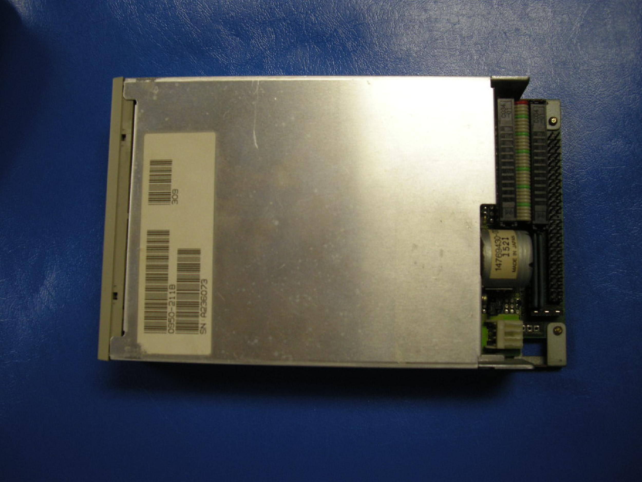 TEAC FD-235HS COMPATIBLE IN STOCK, 3.5 1.44 SCSI FLOPPY DRIVE