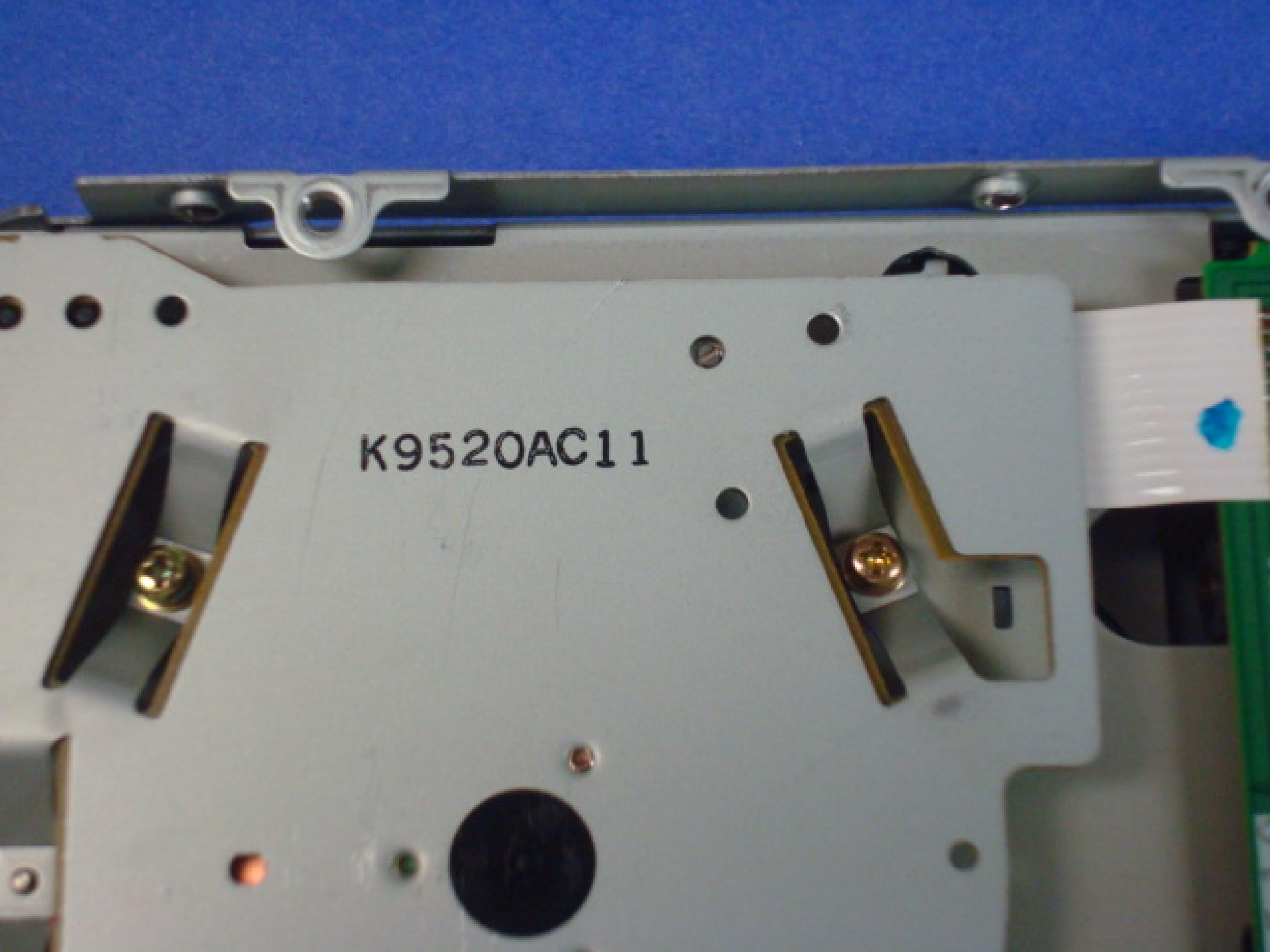 COMPAQ / HEWLETT PACKARD / HP 141087-403 1.44MB FLOPPY DRIVE FOR MOST DESKTOP PRESARIOS