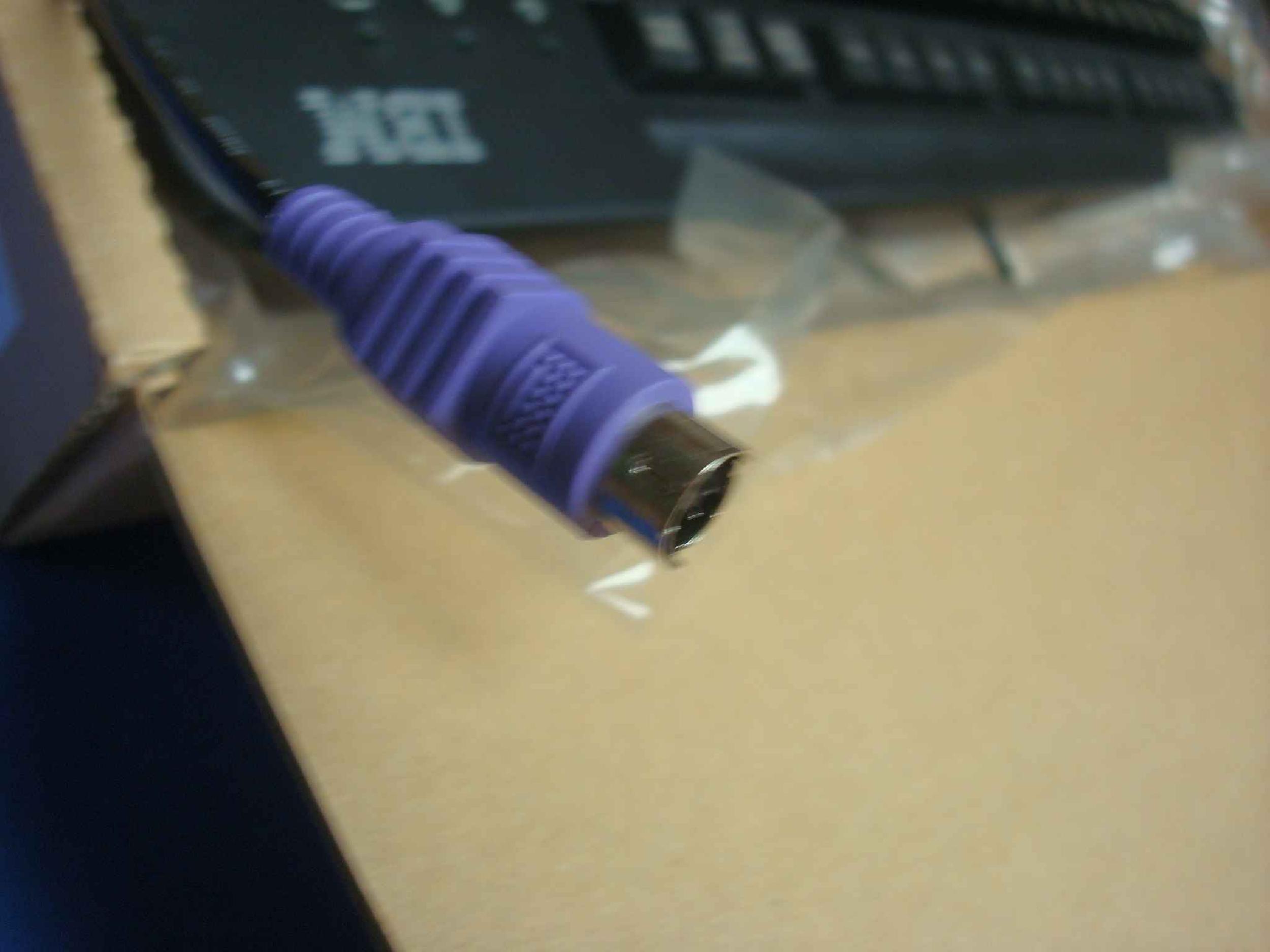 IBM 32P5121 NORWEGIAN KEYBOARD BLACK PREFERRED PS/2