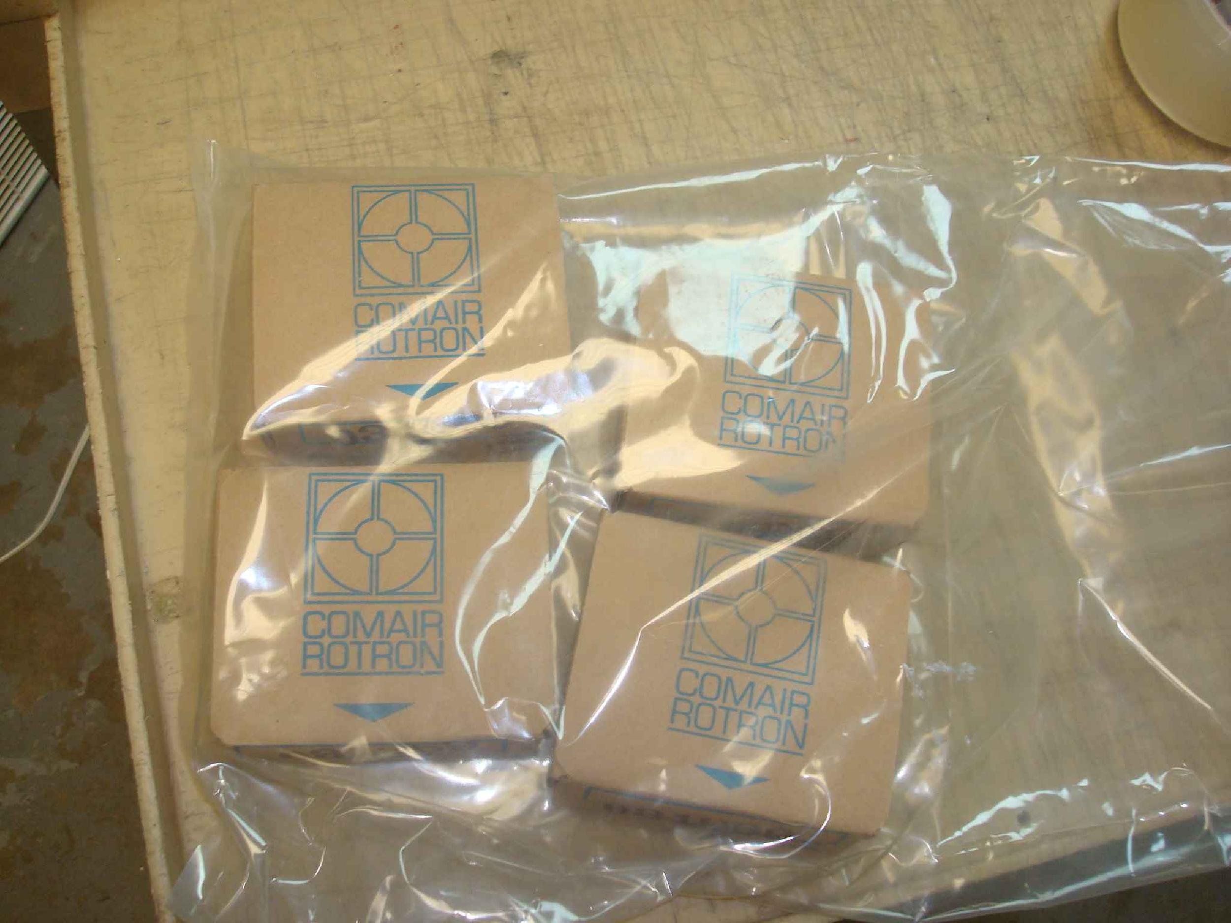 COMAIR ROTRON ST24K0X 80MMX32MM 24 VOLT .19A 4.6W DC FAN