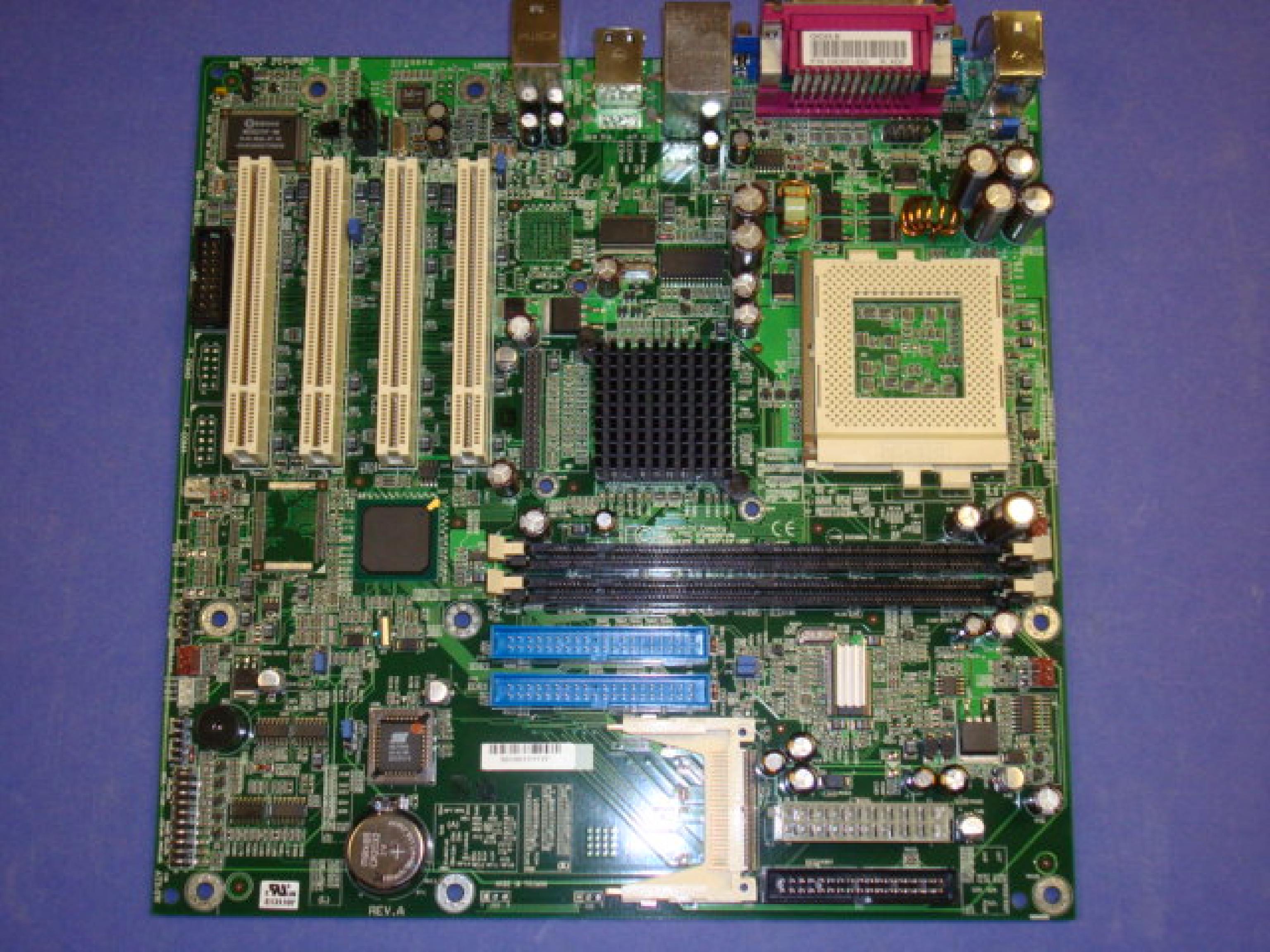 ITOX DFI-ACP INTEL 815E SYSTEM BOARD S370 B-STEP 4 PCI SLOTS